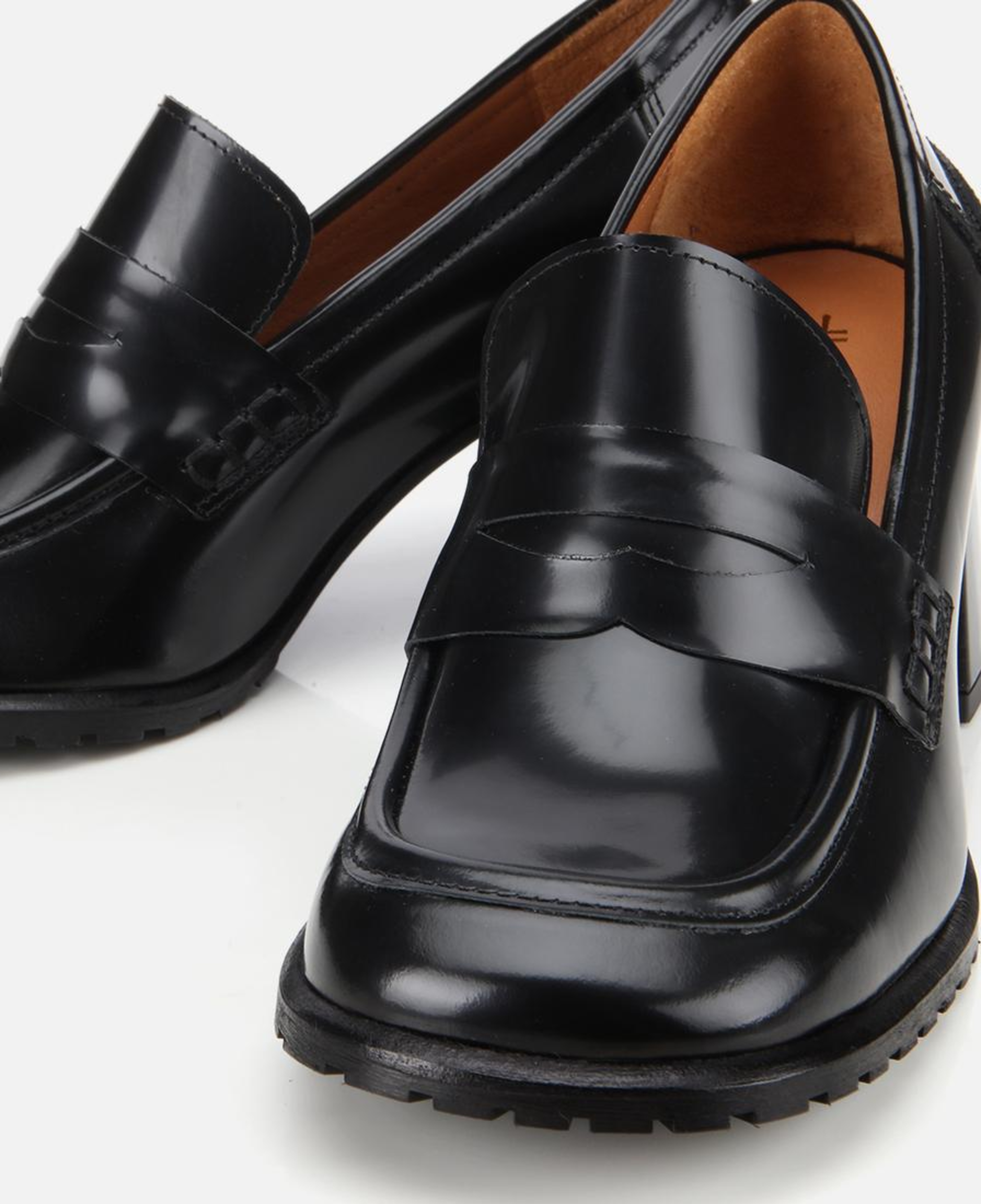 Kadın Açma Deri Siyah Topuklu Klasik Loafer