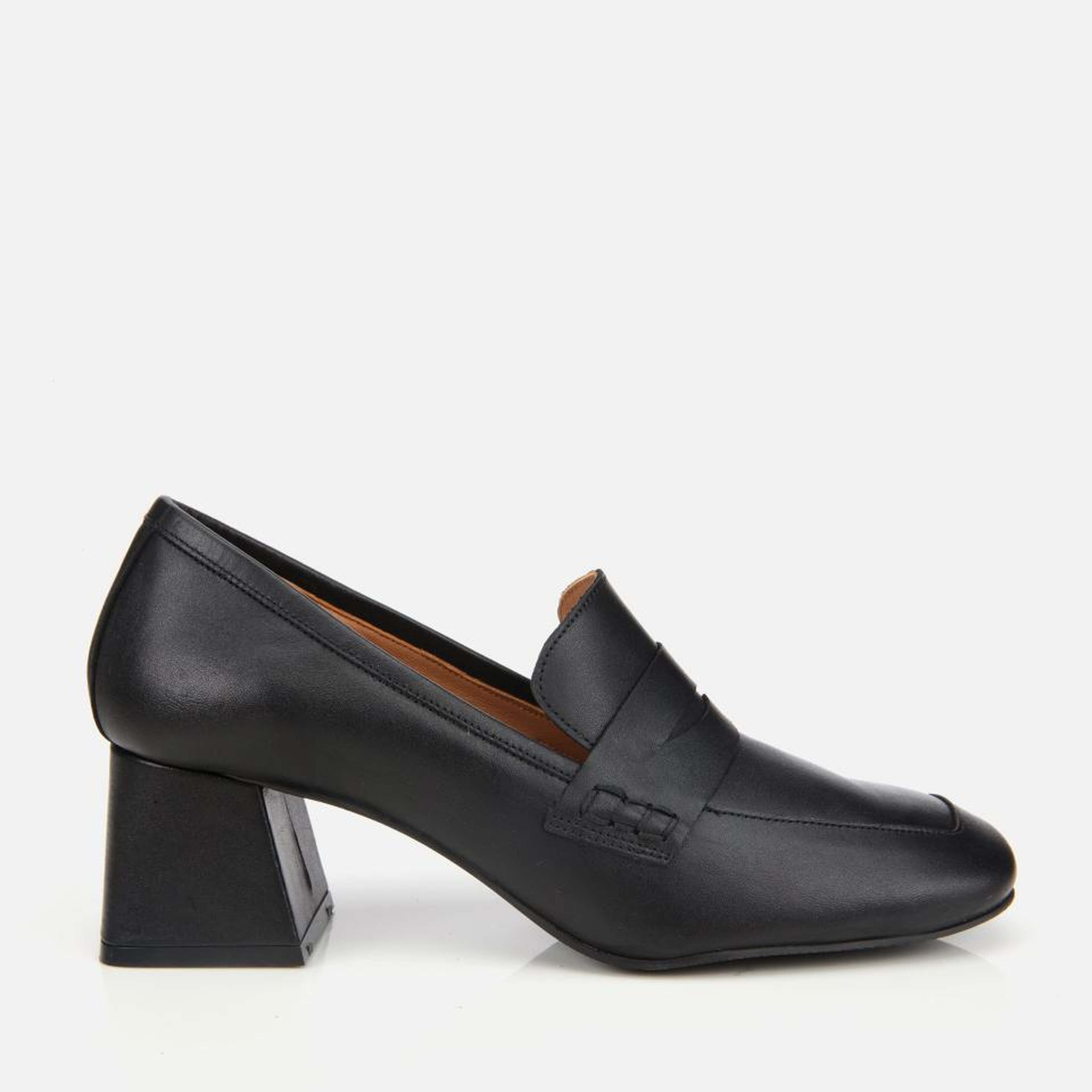 Kadın Deri Siyah Topuklu Loafer