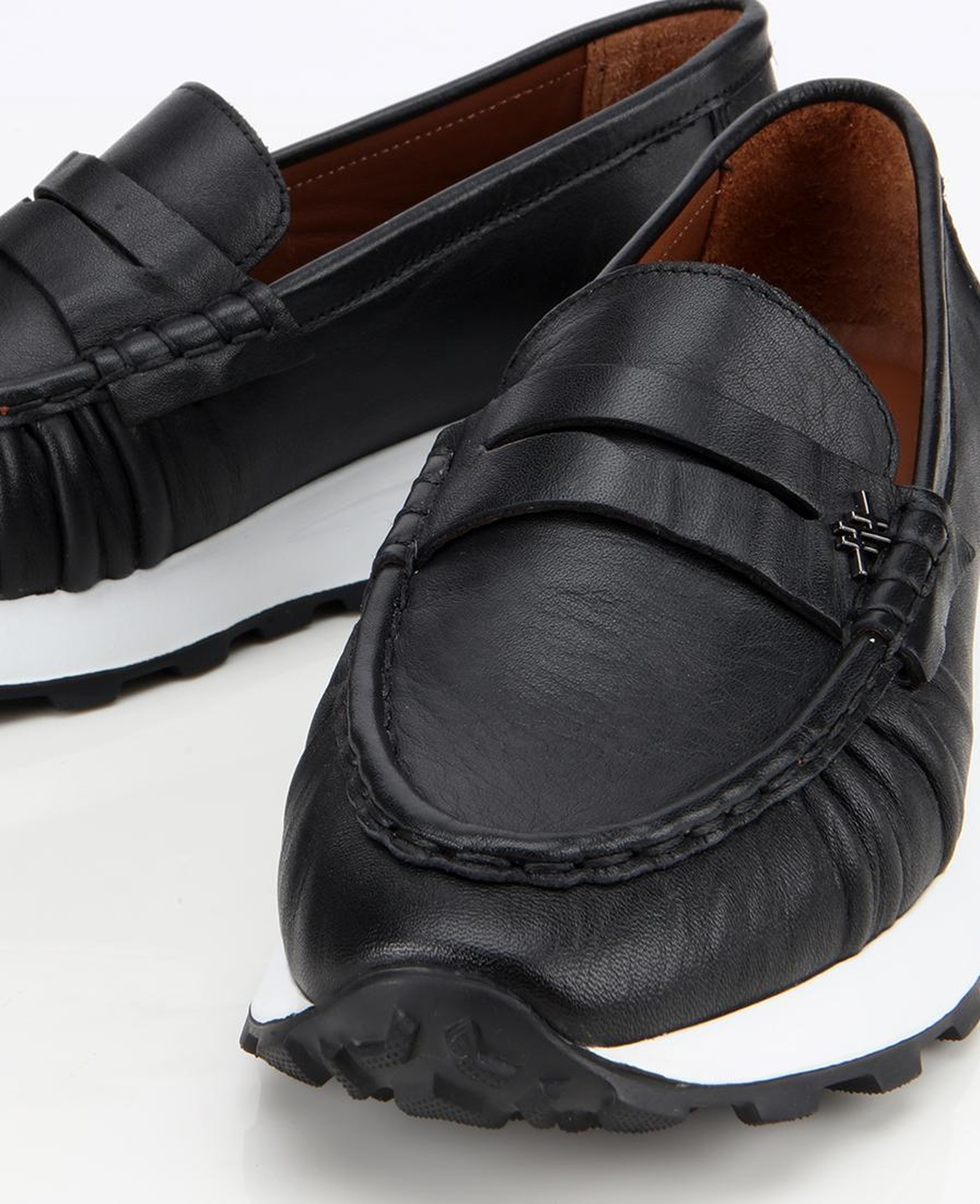 Kadın Deri Siyah Yumuşak Dokulu Günlük Loafer