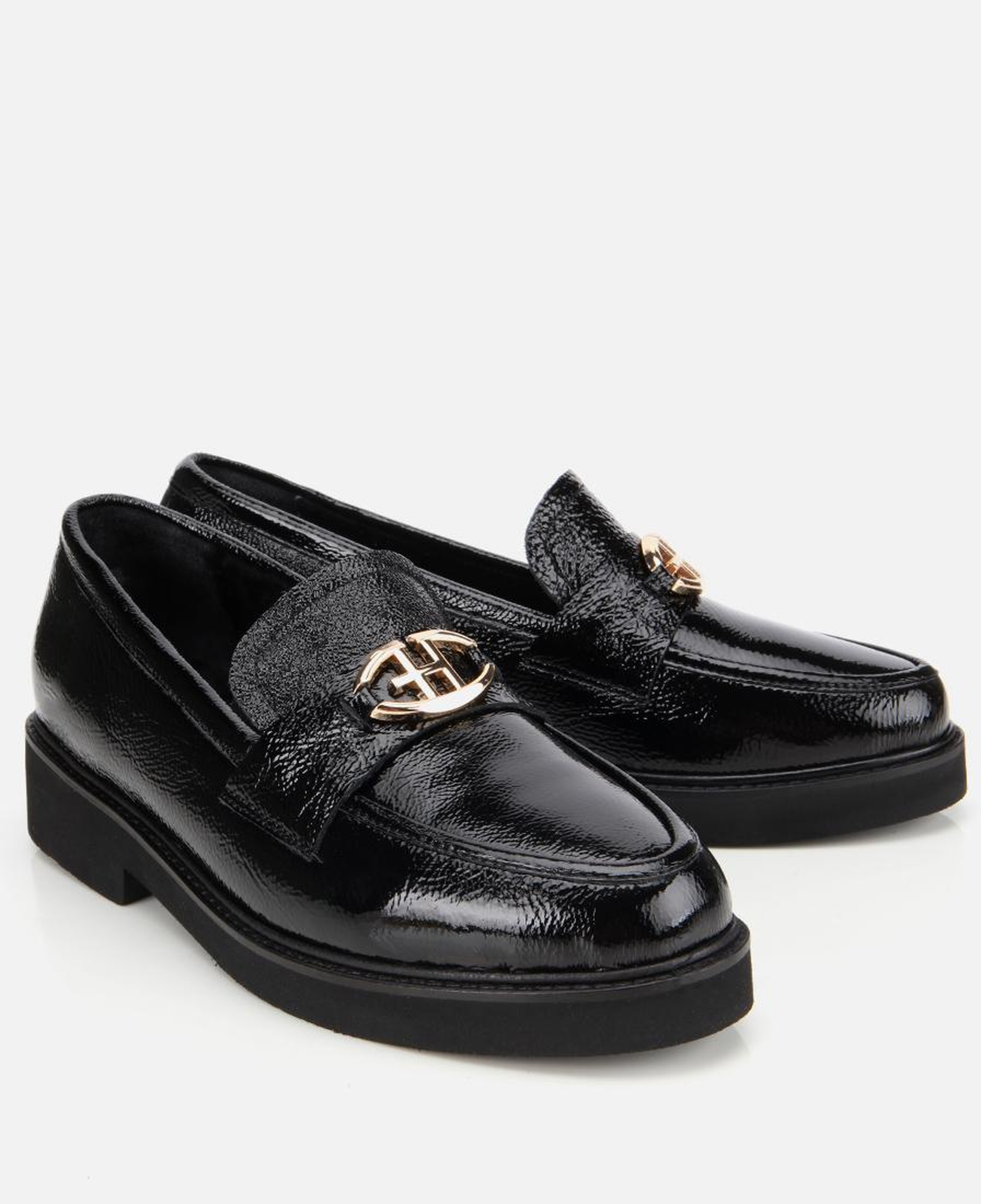 Kadın Rugan Deri Siyah Tokalı Klasik Loafer