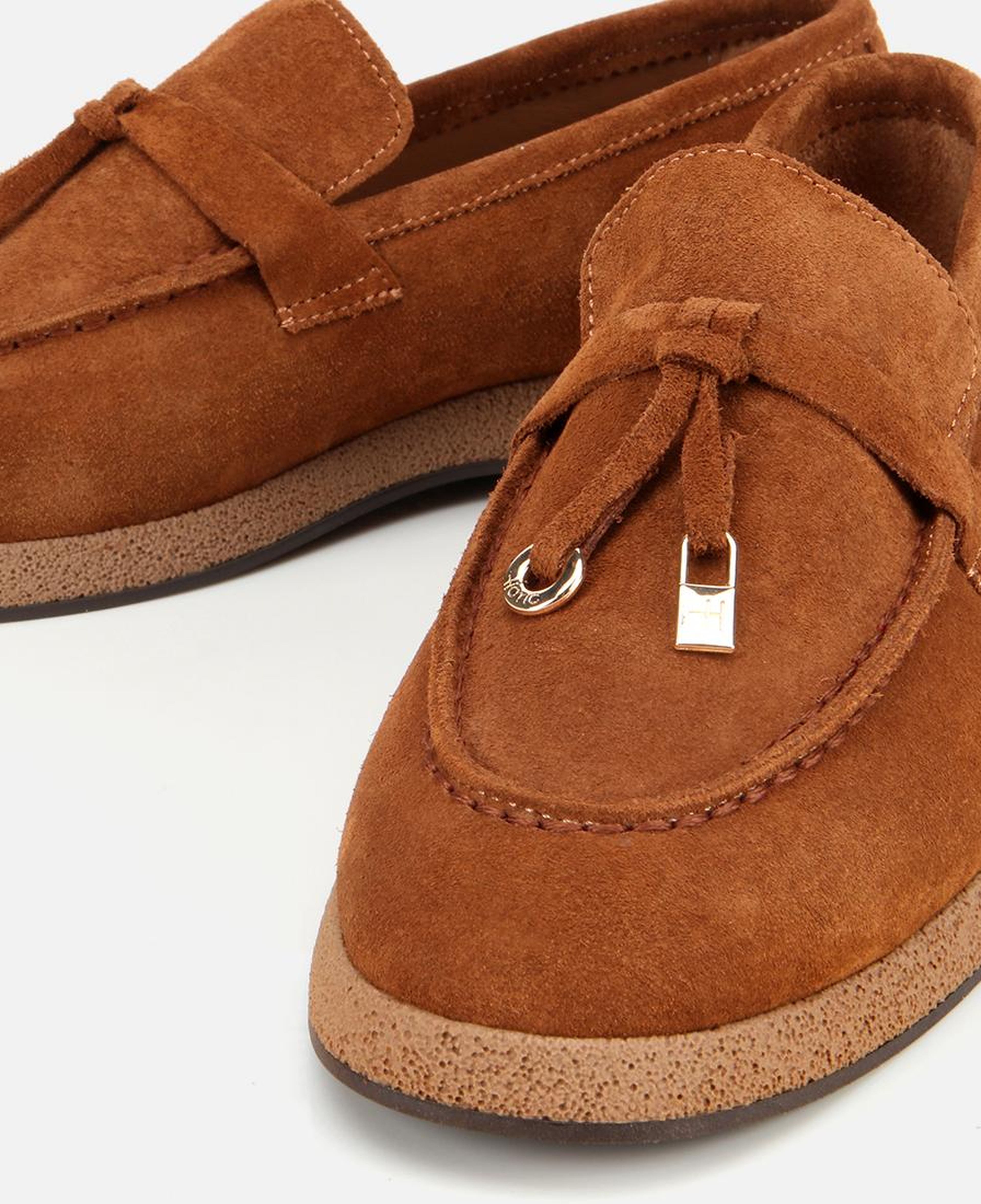 Kadın Süet Deri Taba Gold Aksesuarlı Klasik Loafer