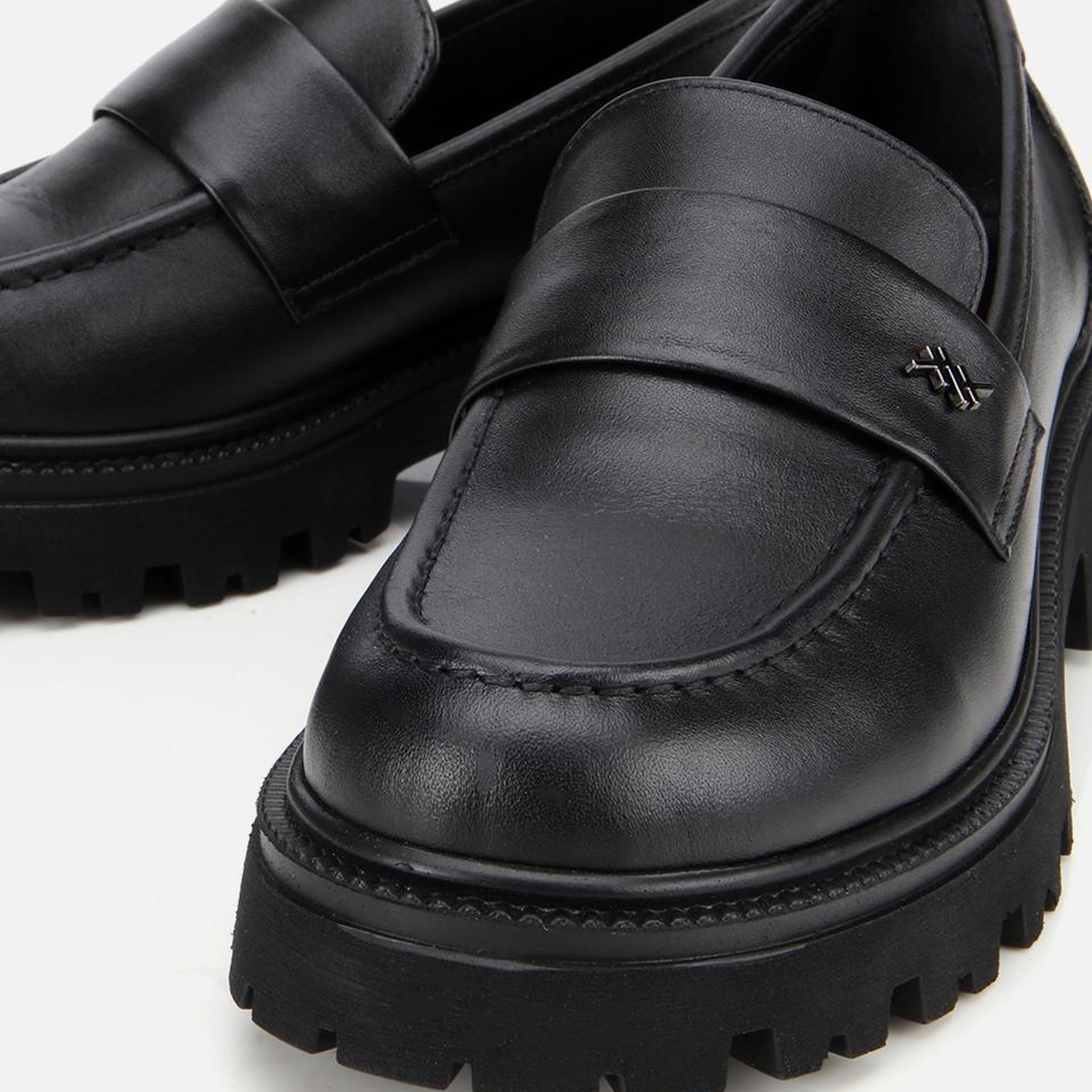 Kadın Deri Siyah Yumuşak Dokulu Günlük Loafer