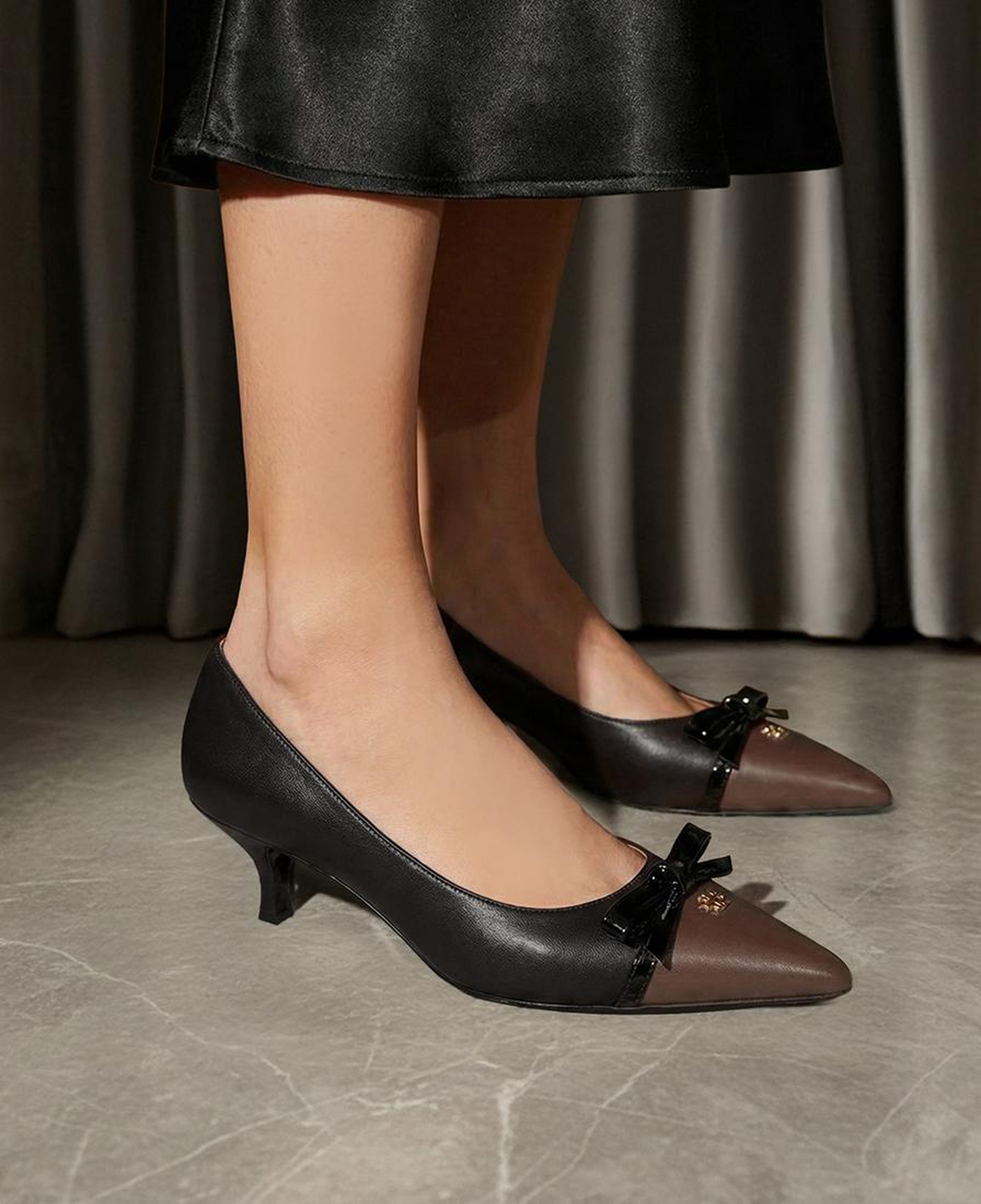 Kadın Deri Siyah Fiyonk Detaylı İnce Topuklu Stiletto