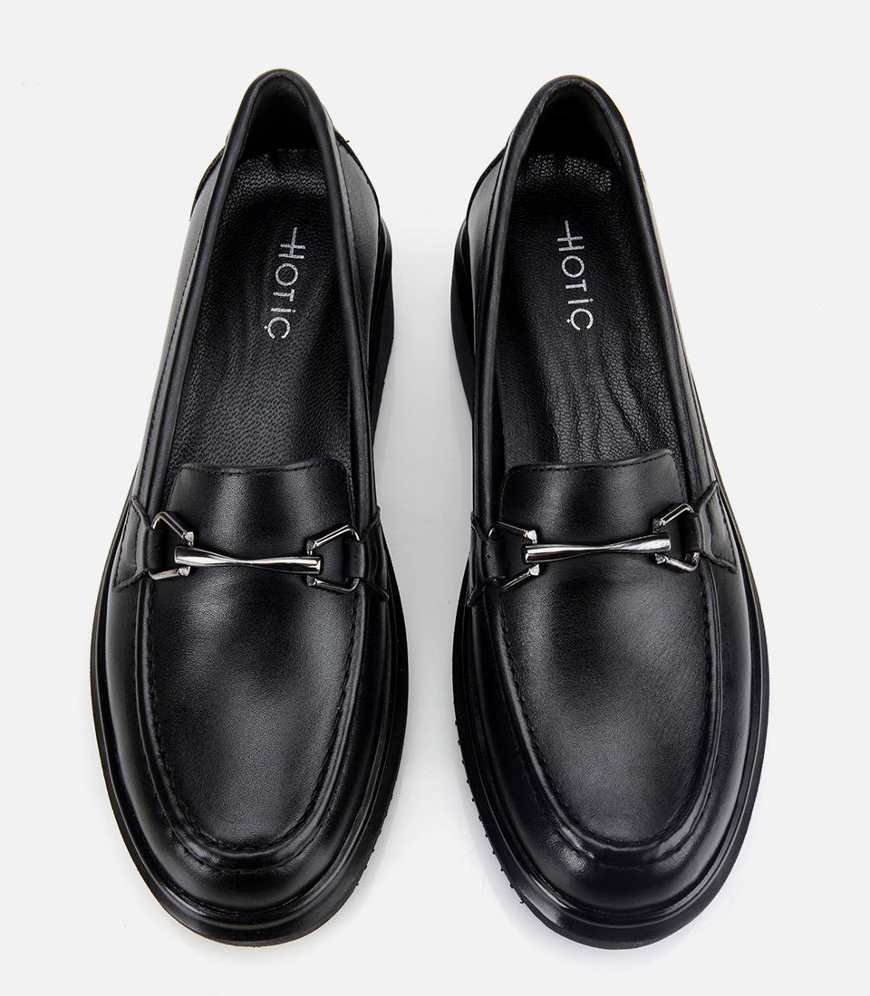Kadın Deri Siyah Tokalı Dolgu Topuklu Klasik Loafer