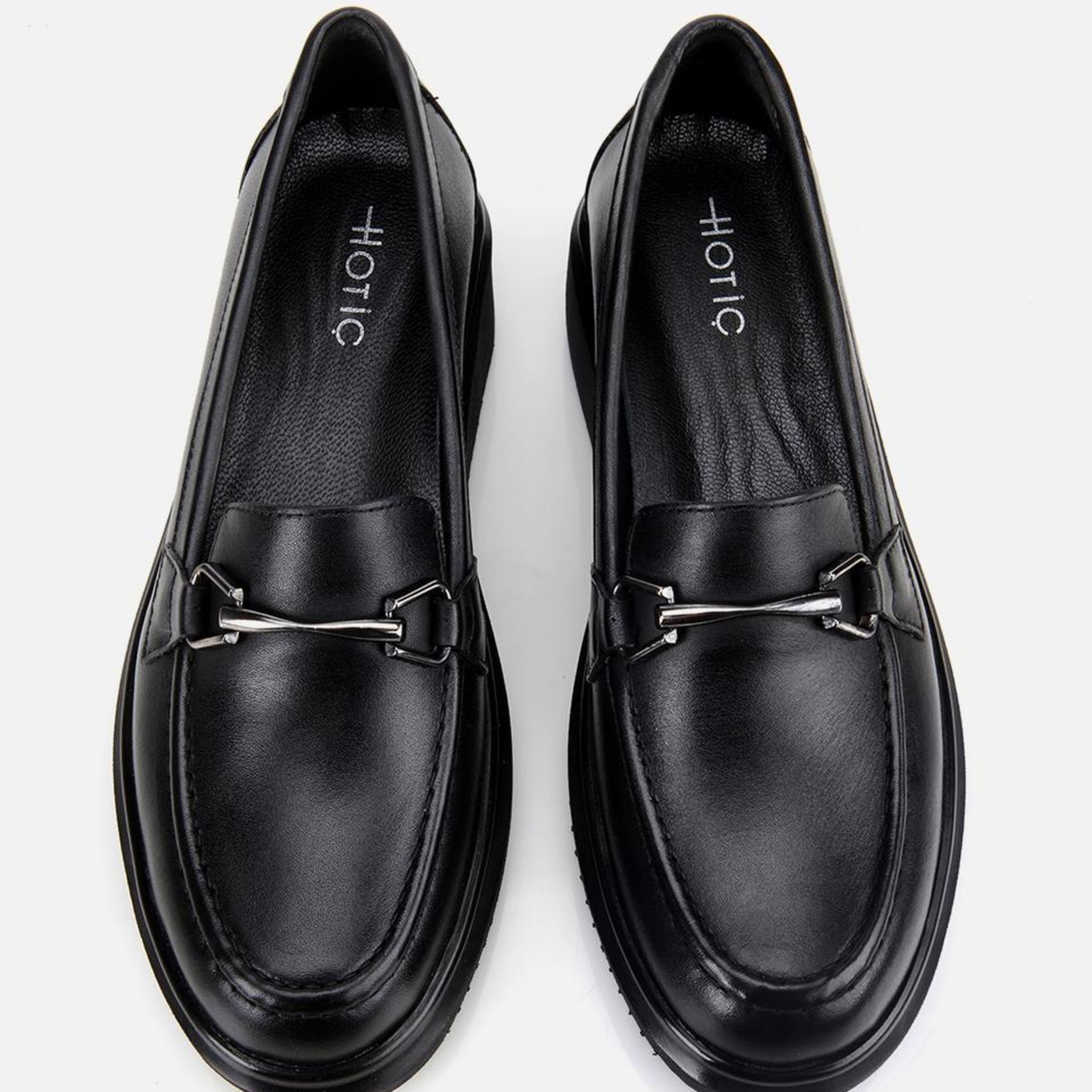 Kadın Deri Siyah Tokalı Dolgu Topuklu Klasik Loafer