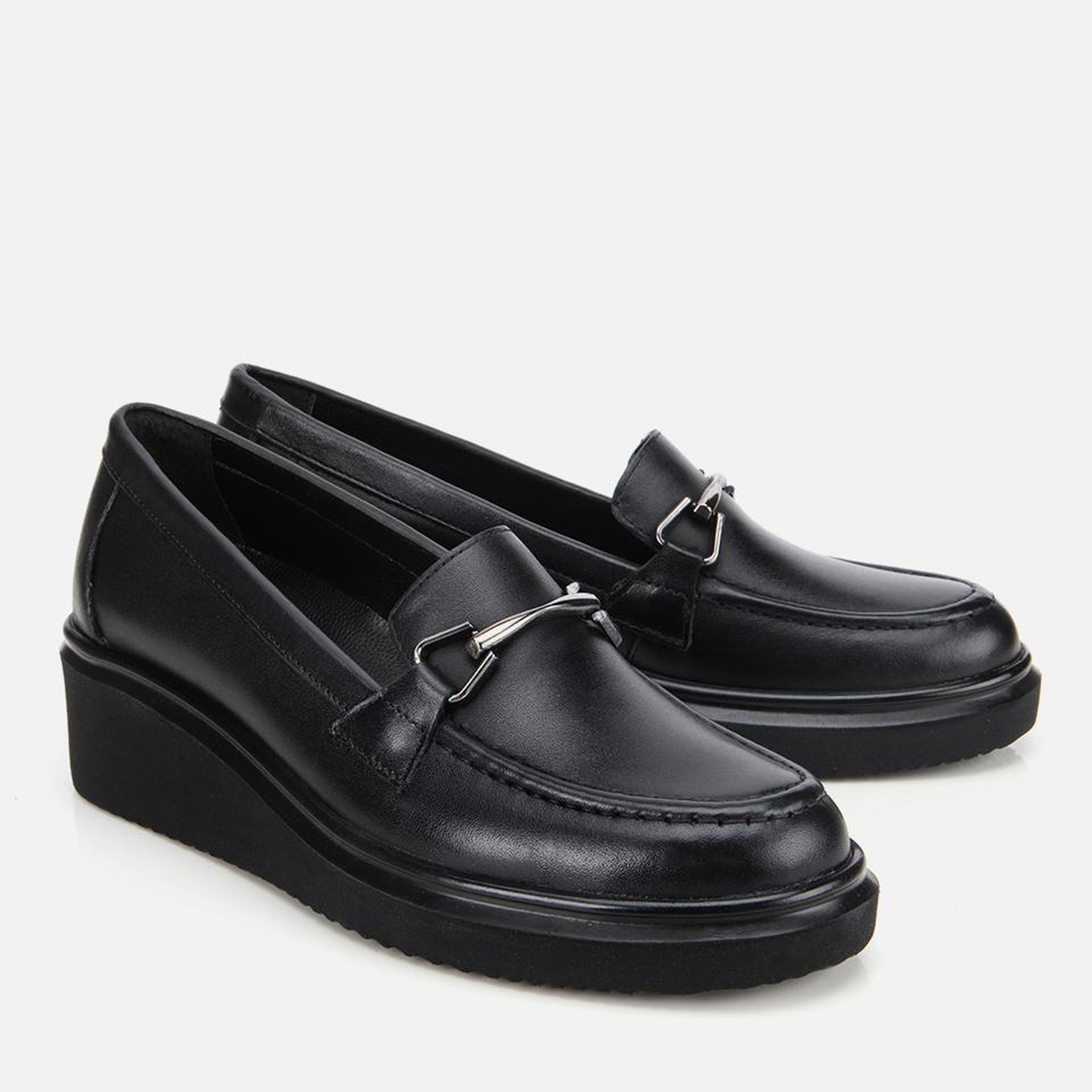 Kadın Deri Siyah Tokalı Dolgu Topuklu Klasik Loafer