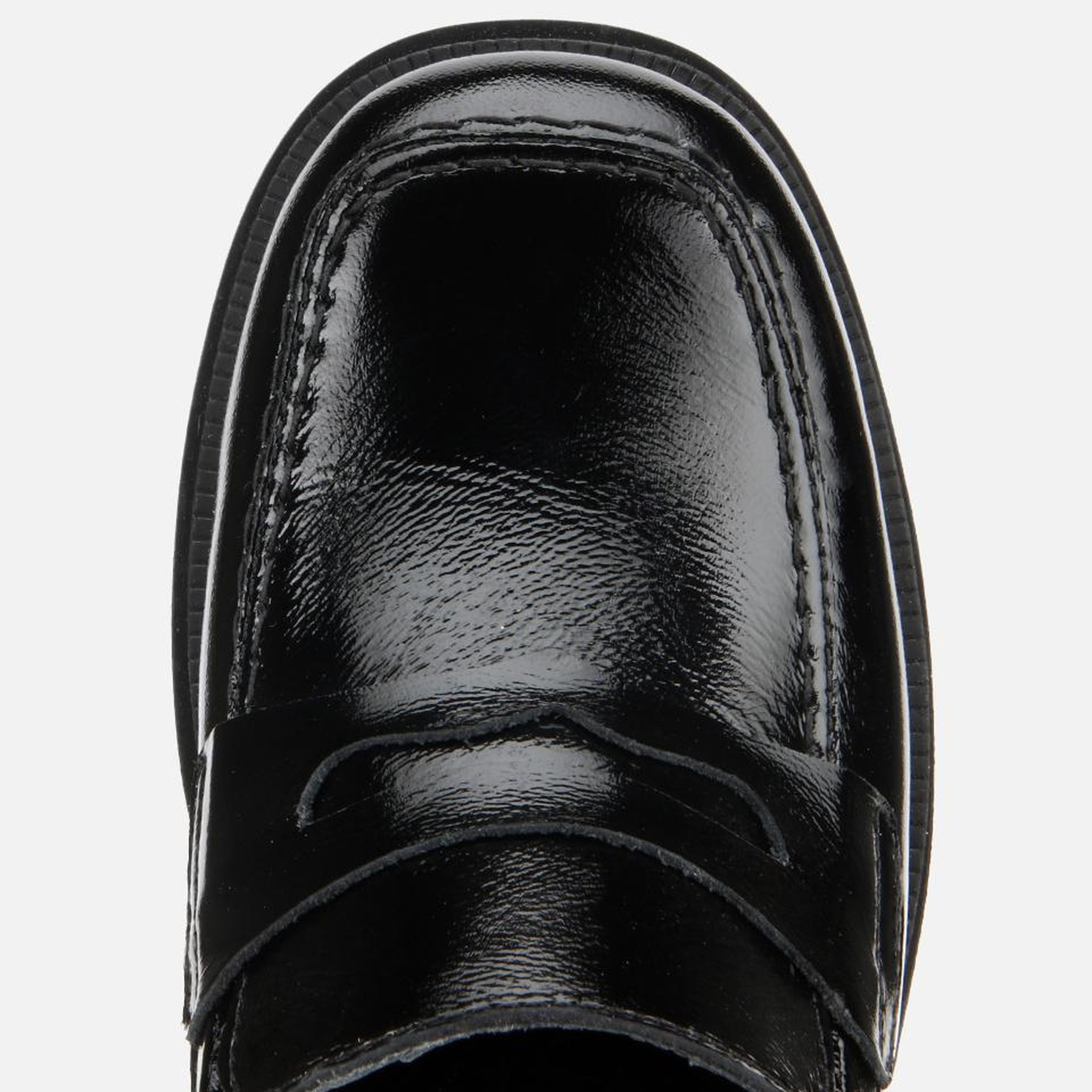 Kadın Rugan Deri Siyah Topuklu Klasik Loafer