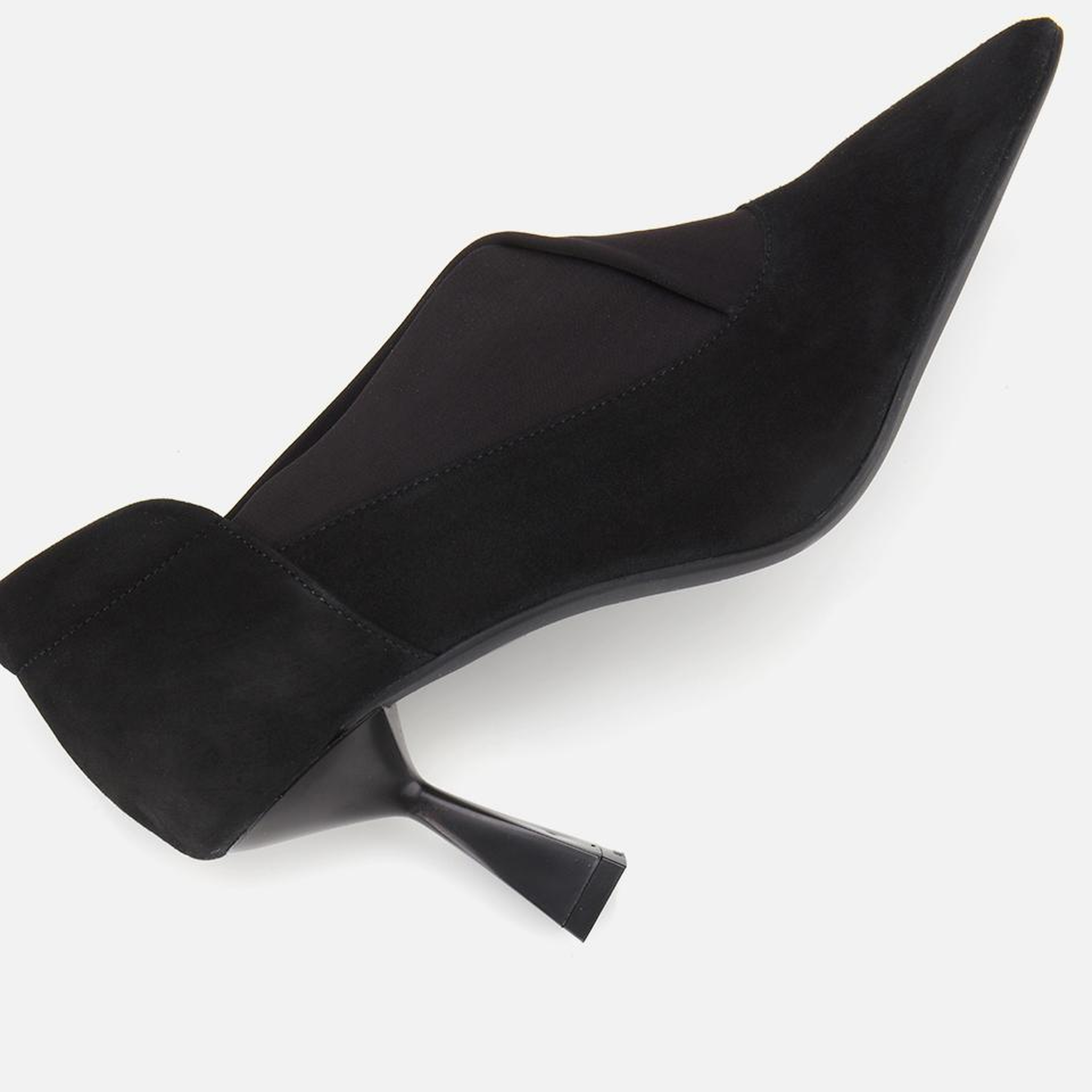 Kadın Süet Deri Siyah Streç Detaylı İnce Topuklu Stiletto