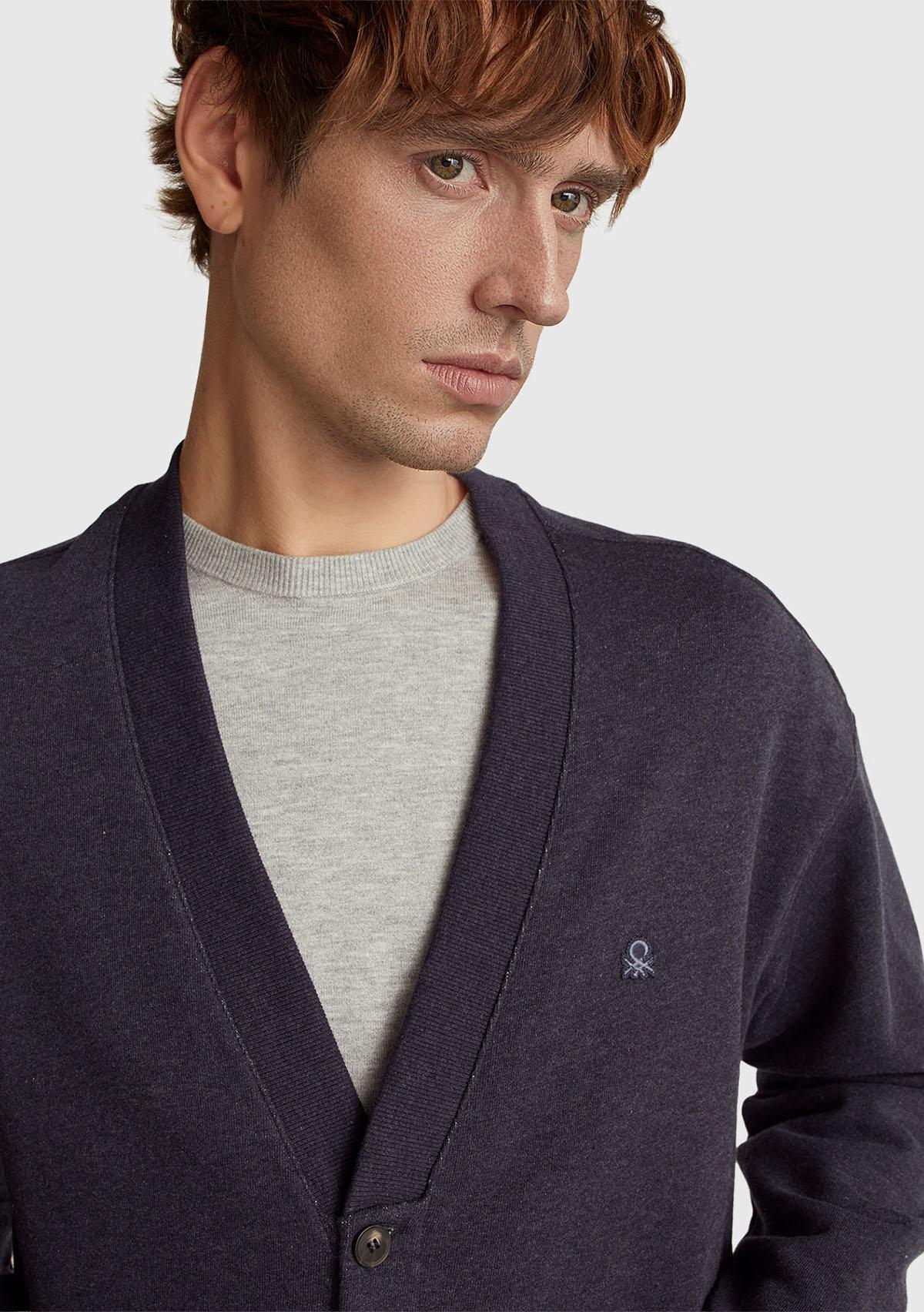 Erkek Lacivert %100 Pamuk Logo İşlemeli Cep Detaylı Düğmeli Hırka