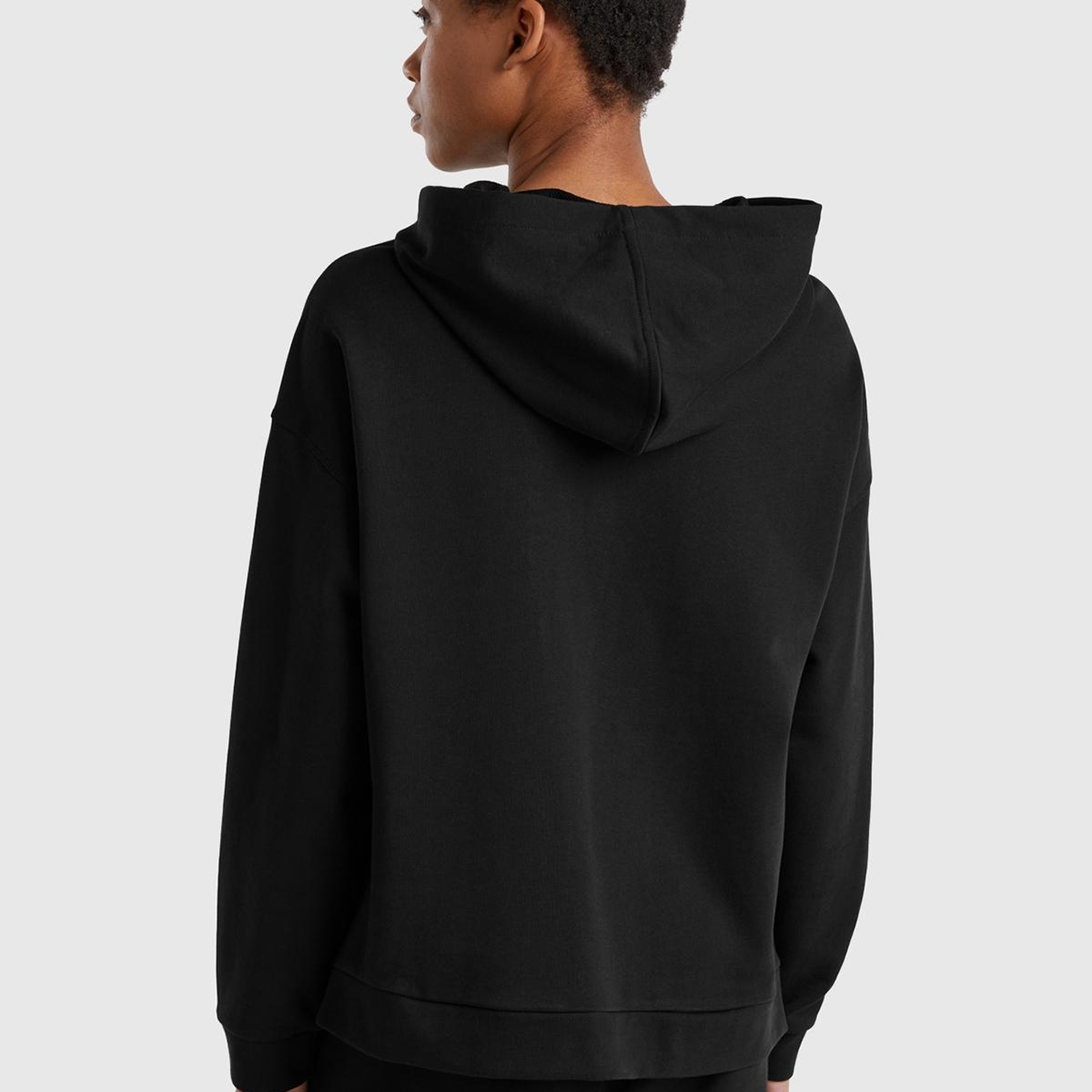 Kadın Siyah Logo Baskı Detaylı Kapüşonlu Relax Fit Sweatshirt