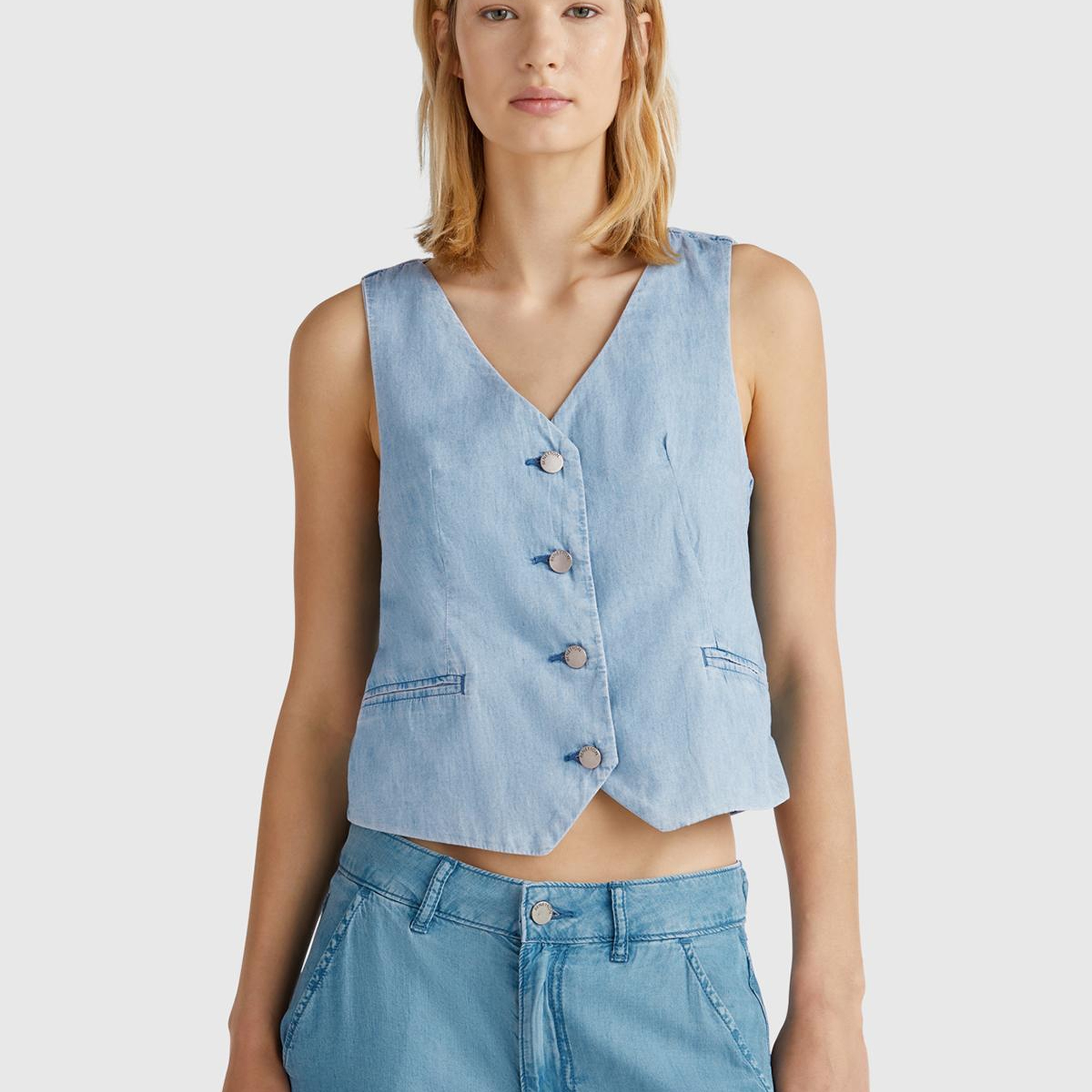 Kadın Açık Mavi %100 Koton Şamre Denim Yelek