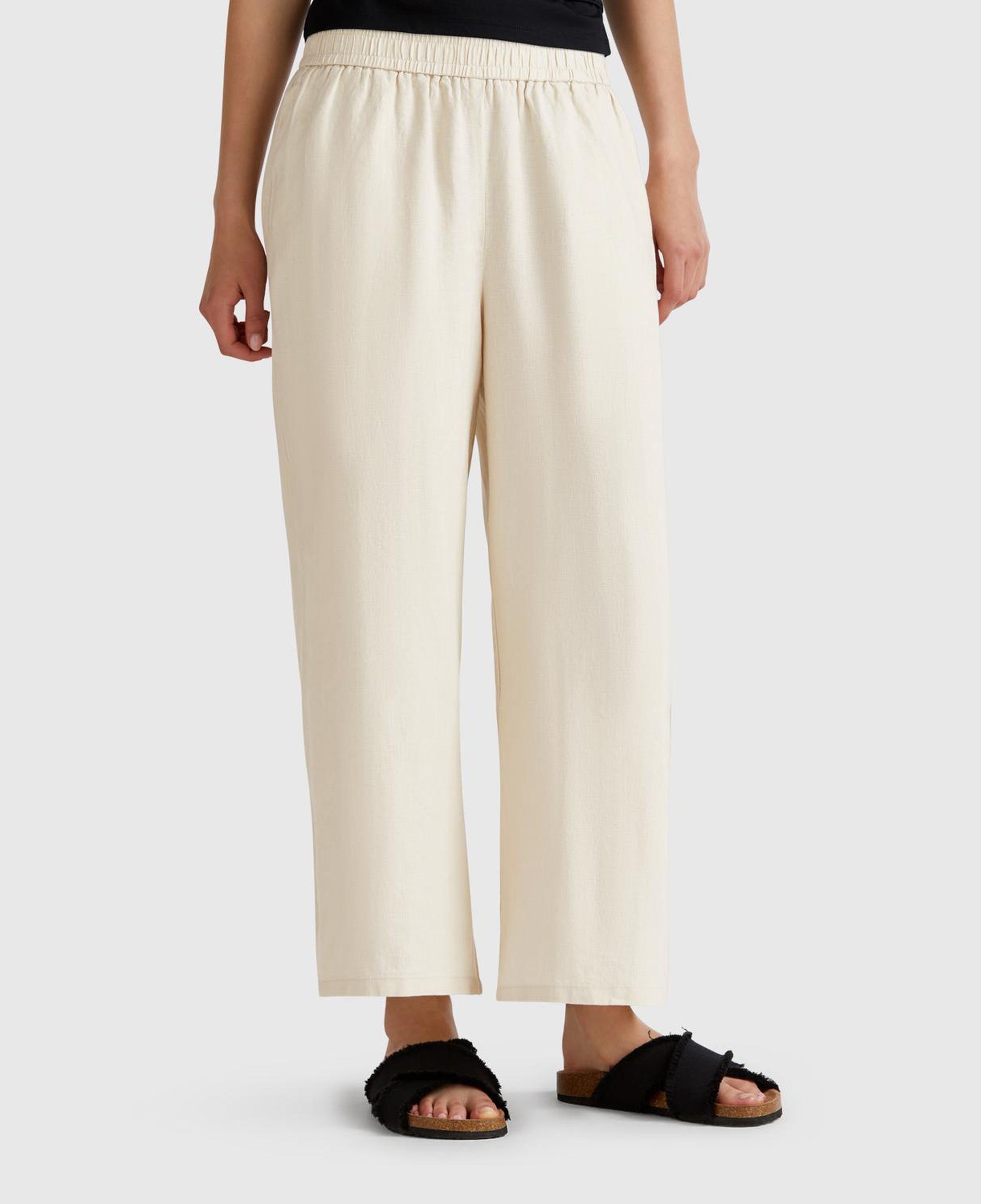 Kadın Taş Rengi %100 Keten Beli Lastikli Bol Kısa Paça Pantolon