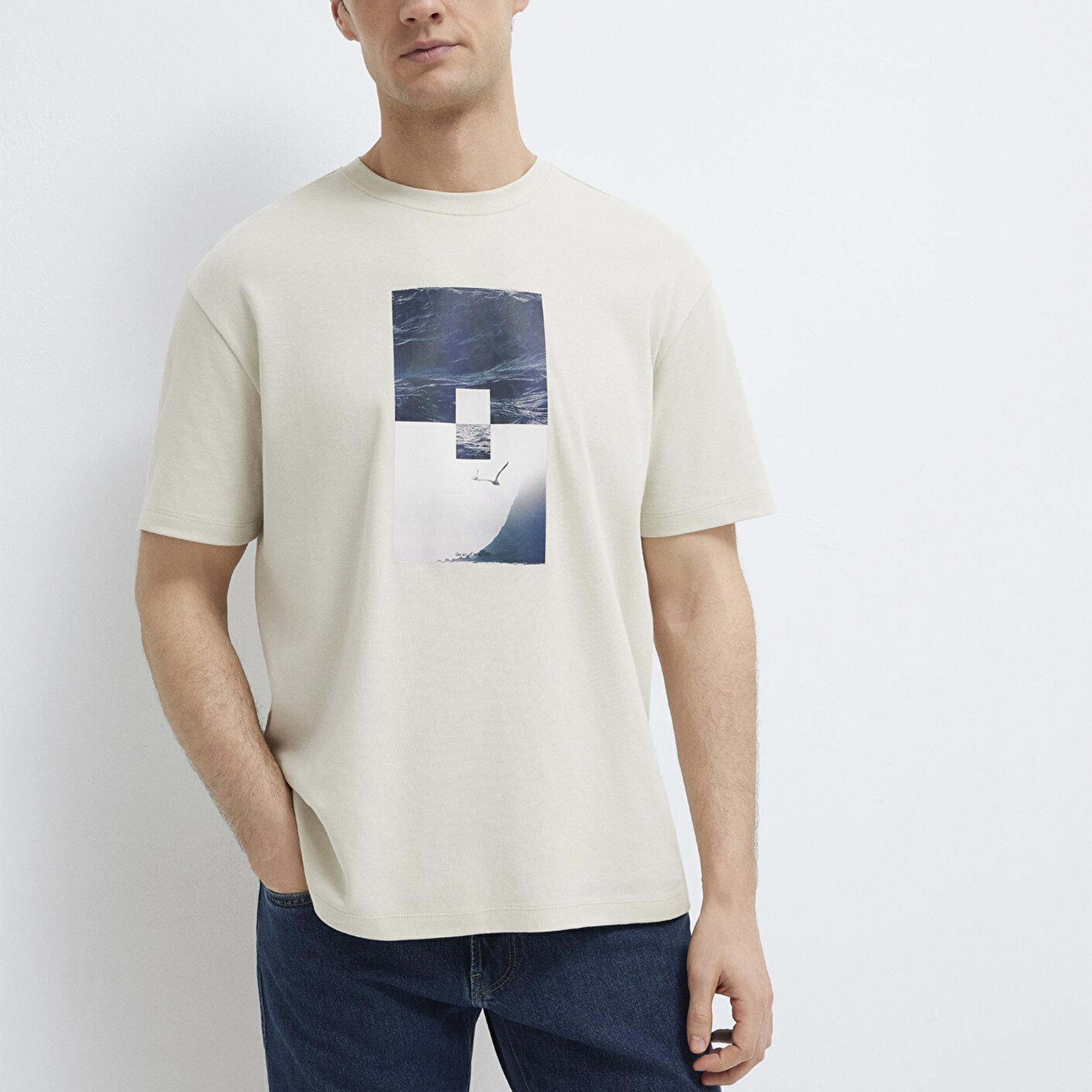 Mavi Baskılı Bej Tişört Loose Fit / Bol Rahat Kesim 0613601-70144