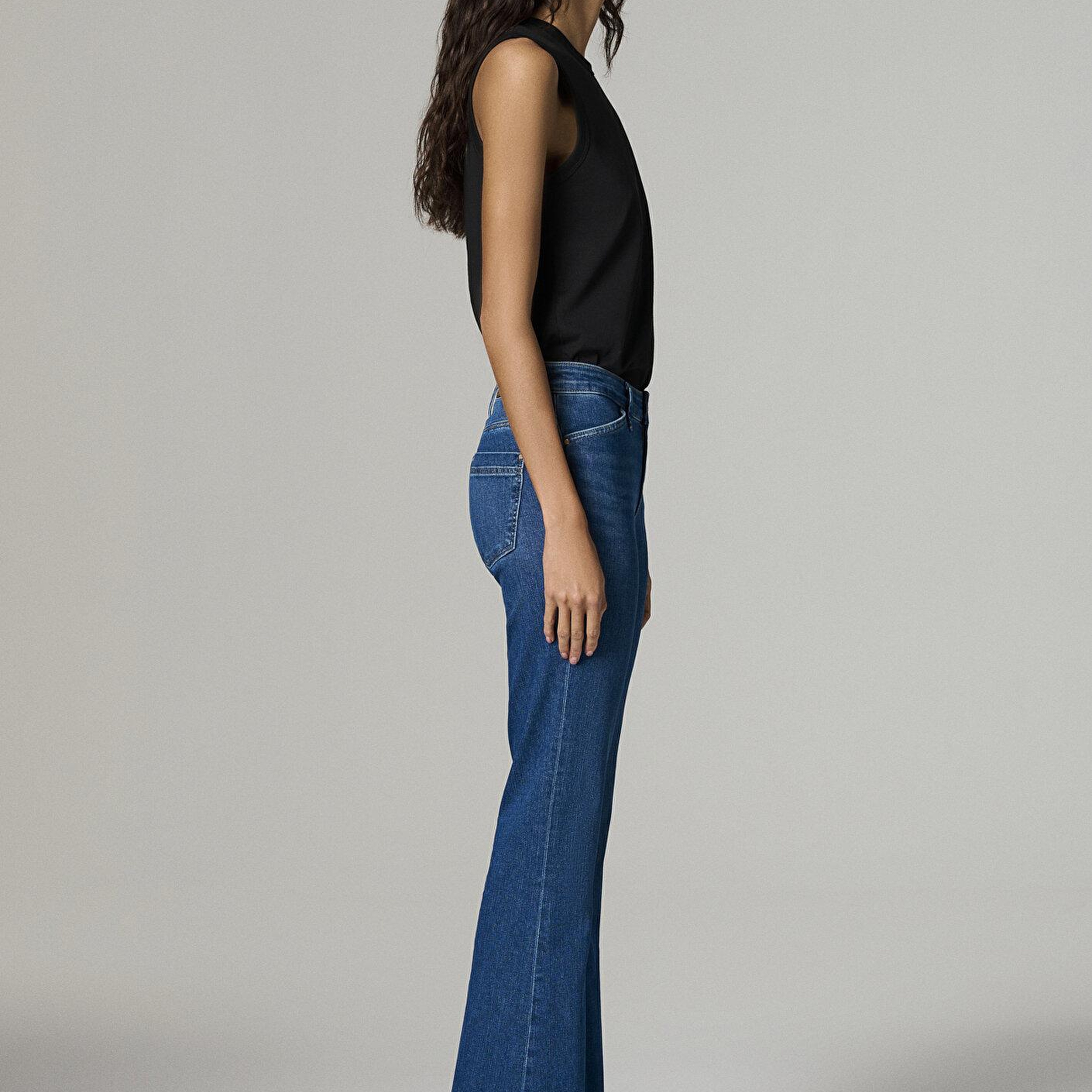 Mavi Sydney Gold Premium Vintage Koyu Mavi Jean Pantolon 10811A1337