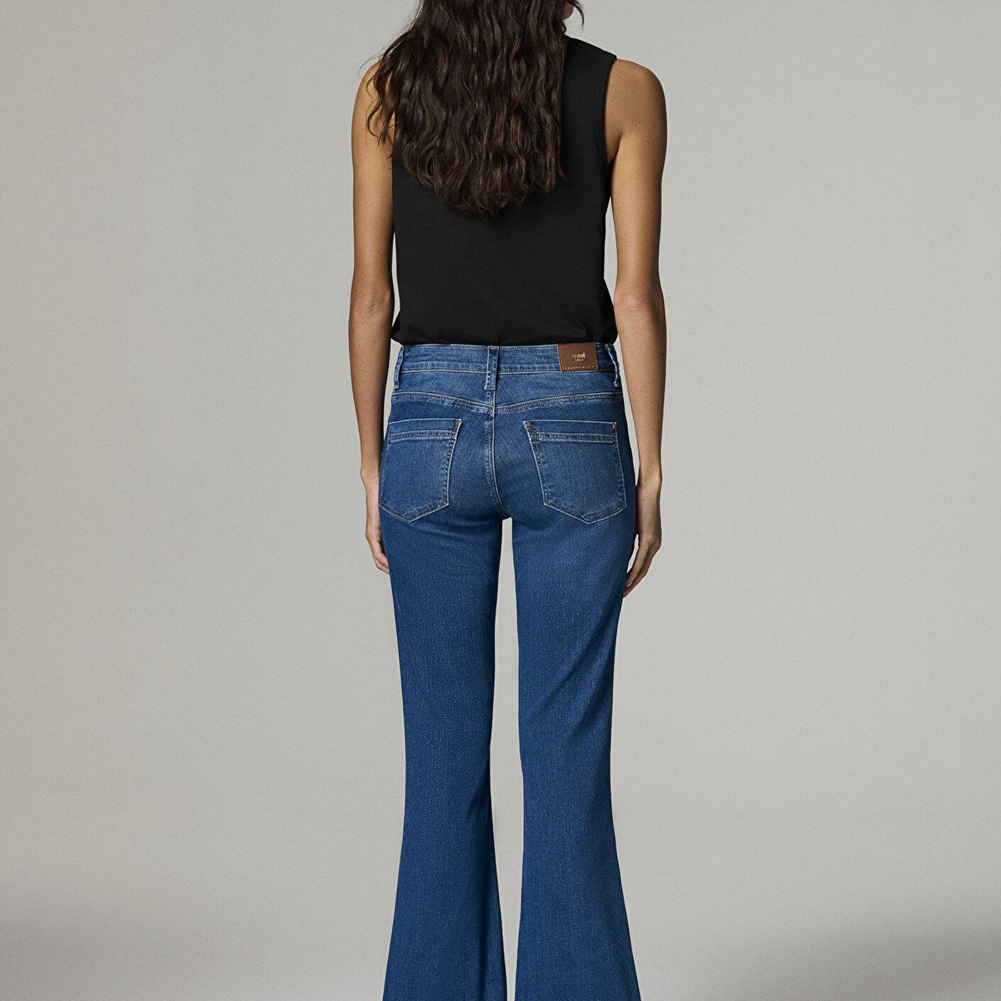 Mavi Sydney Gold Premium Vintage Koyu Mavi Jean Pantolon 10811A1337