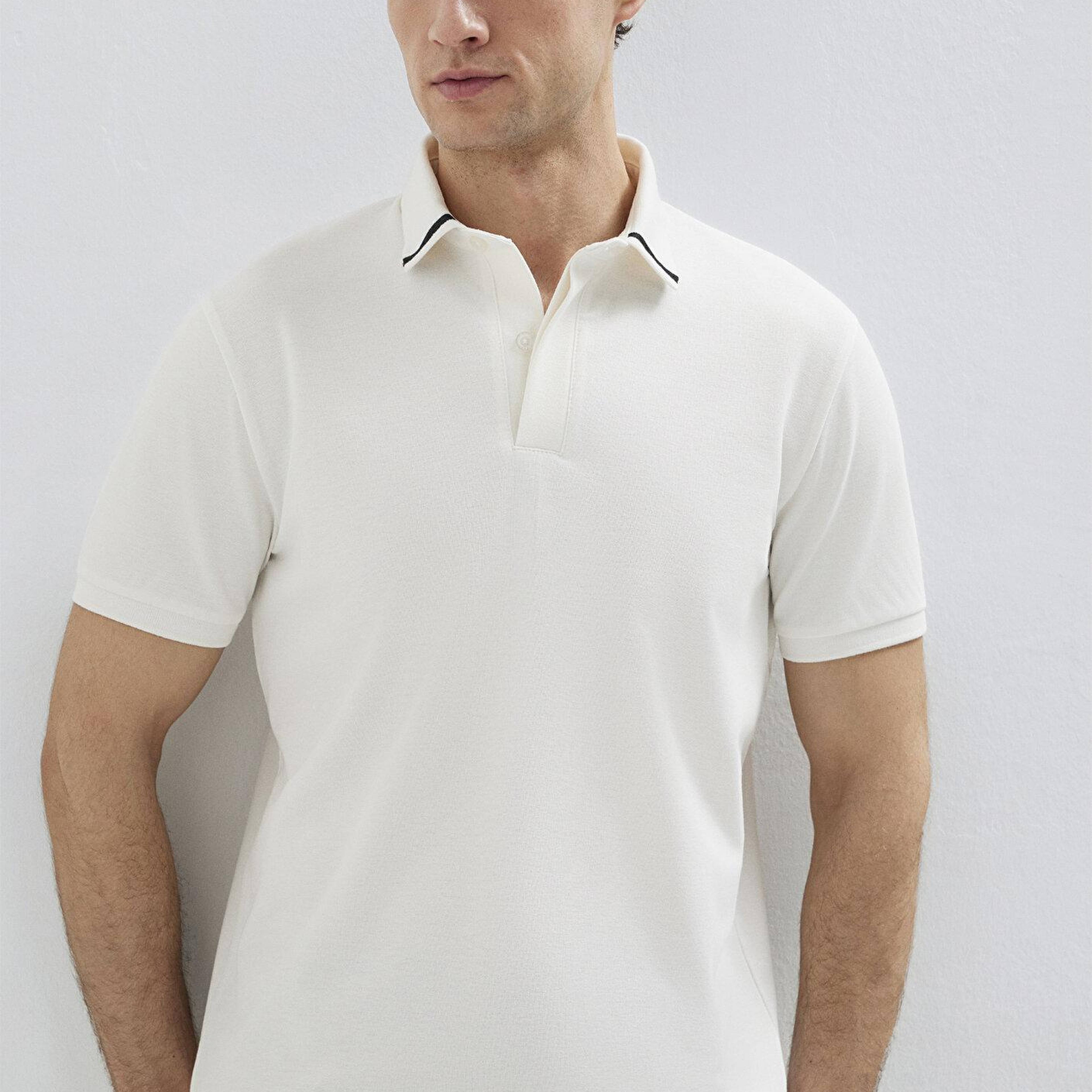 Mavi Soft-Premium Ekru Polo Tişört Regular Fit / Normal Kesim 0613358-70057
