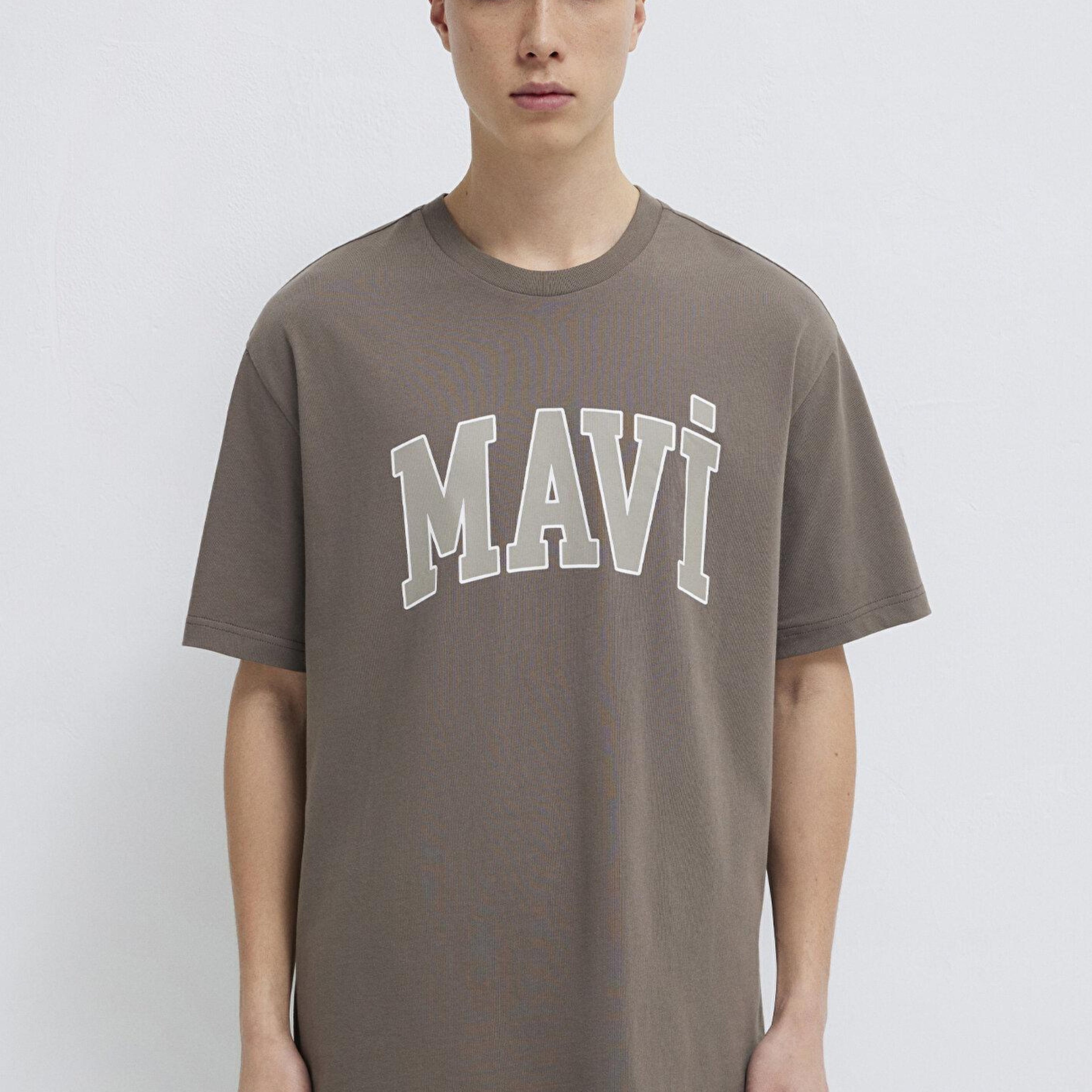 Mavi Mavi Logo Baskılı Kahverengi Tişört Loose Fit / Bol Rahat Kesim 0611711-91601