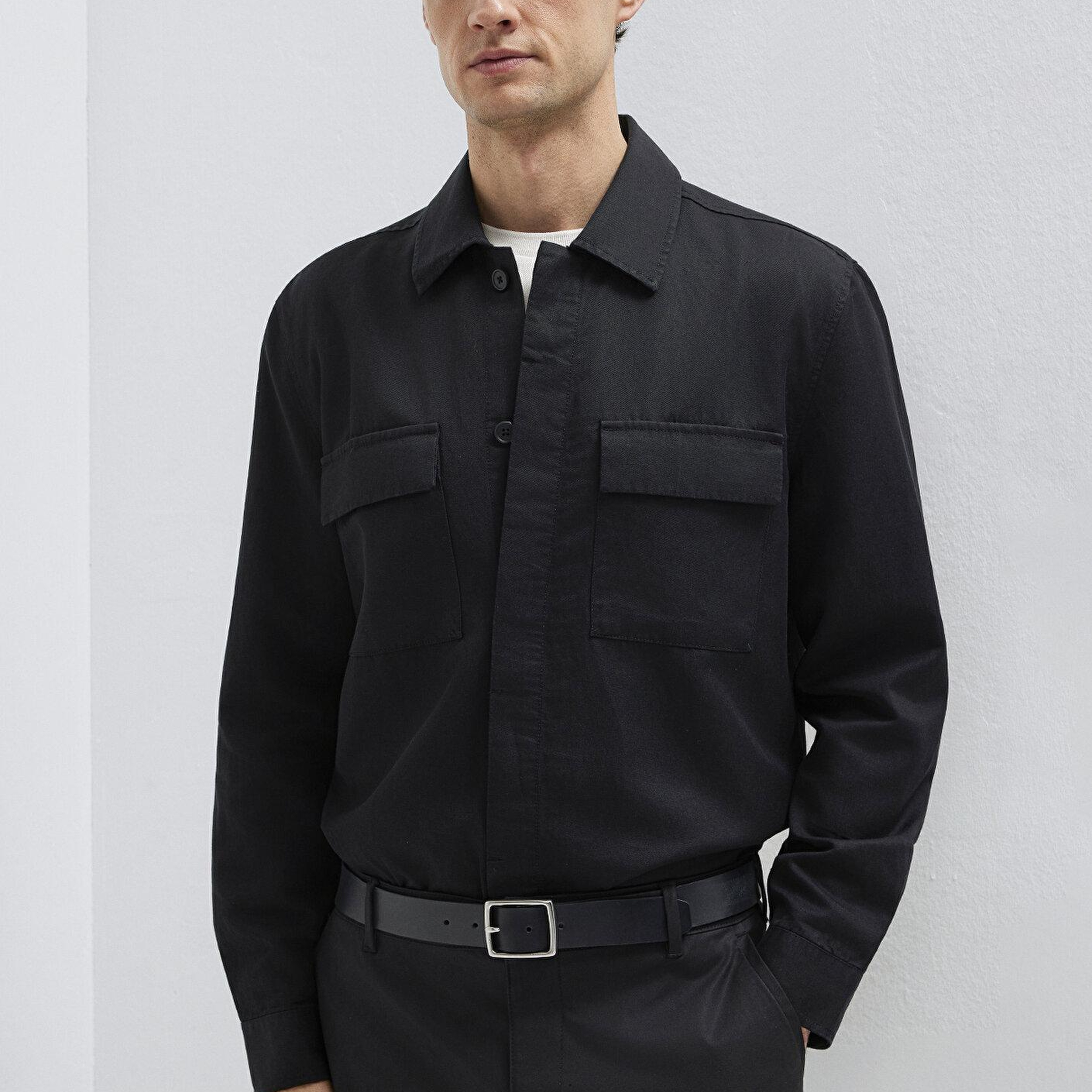 Mavi Mavi Black Keten Karışımlı Siyah Gömlek Regular Fit / Normal Kesim 0211980-900