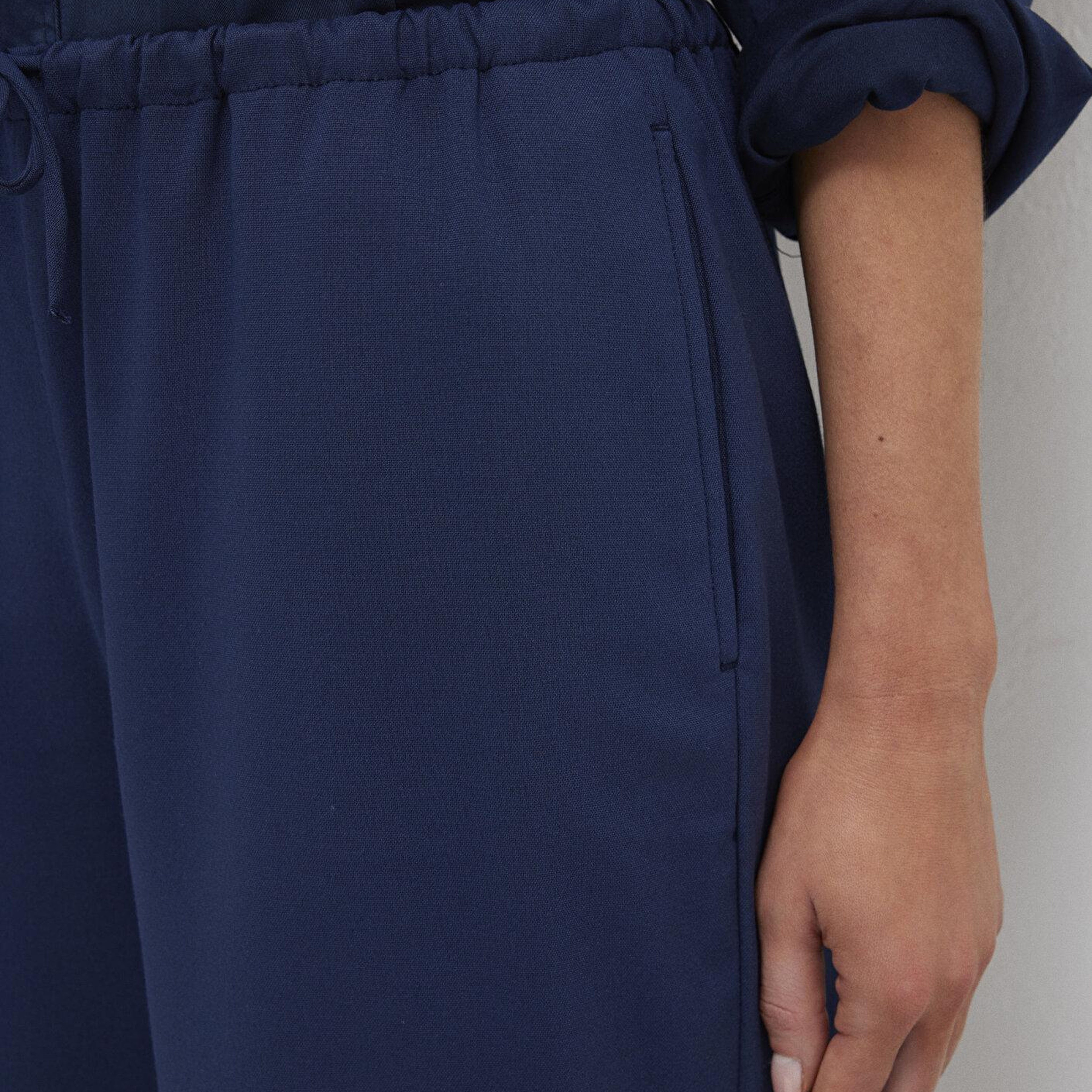 Mavi Beli Bağcıklı Lacivert Pantolon 1011153-70497