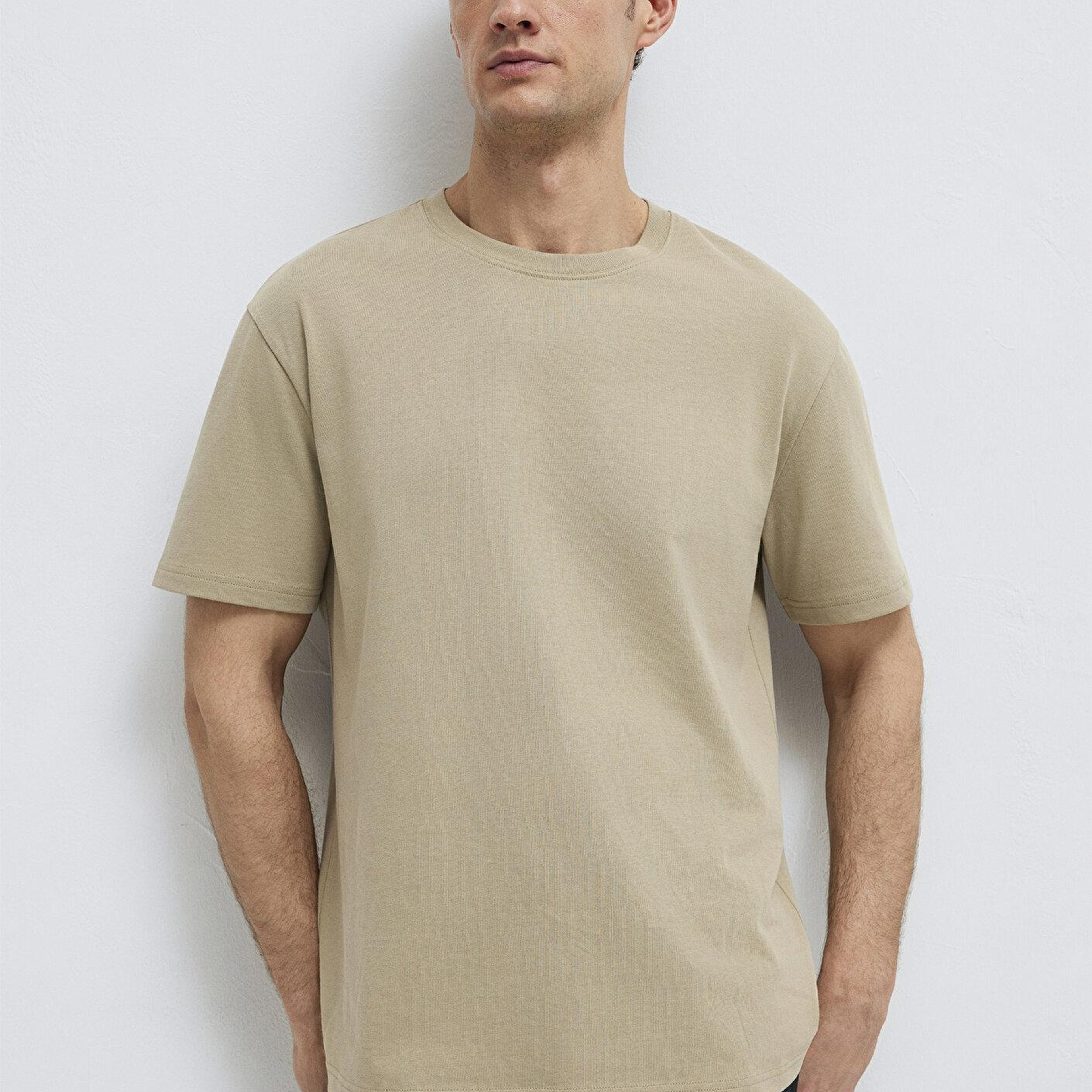 Mavi Bisiklet Yaka Bej Basic Tişört Loose Fit / Bol Rahat Kesim 0611596-70360
