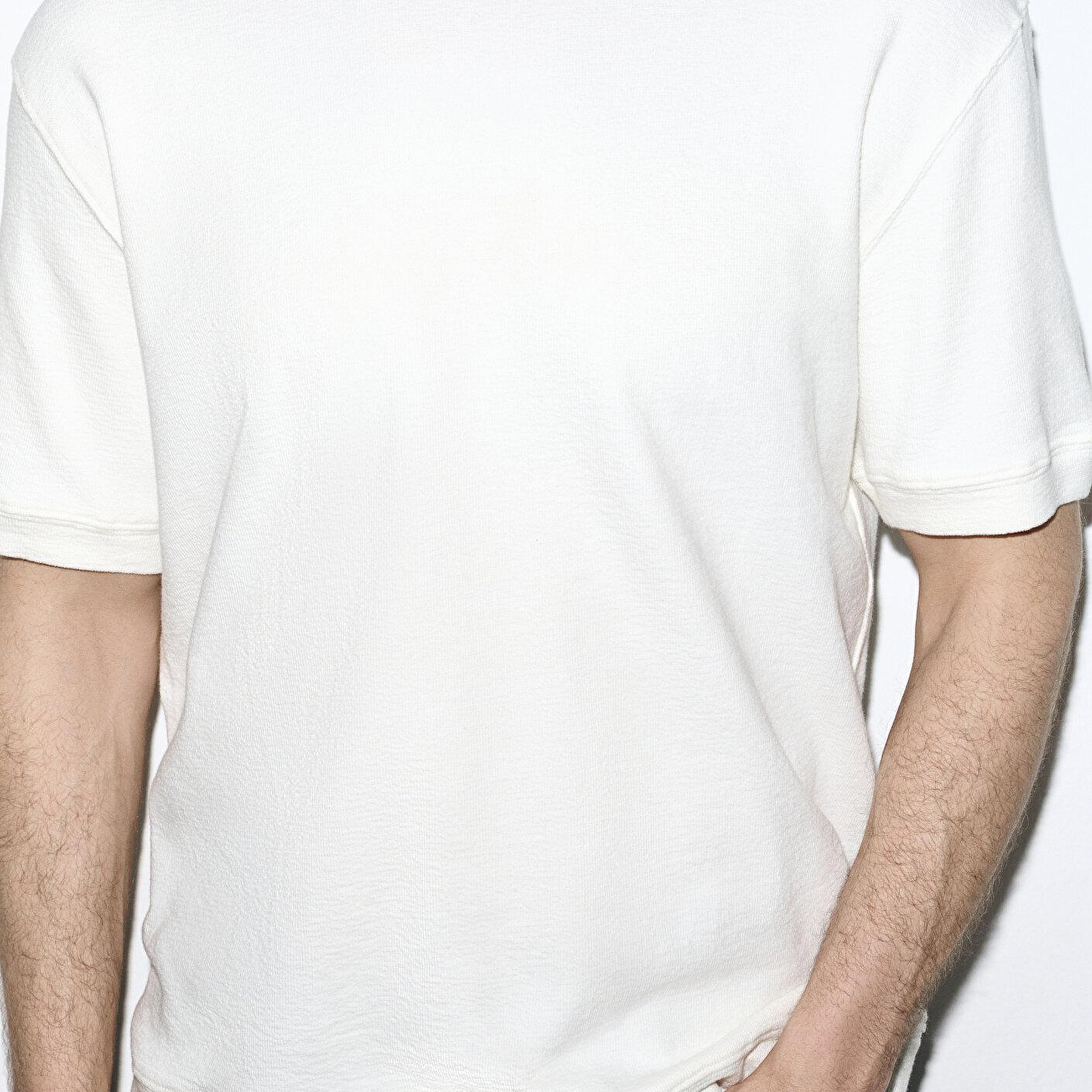 Mavi Bisiklet Yaka Ekru Tişört Loose Fit / Bol Rahat Kesim 0613161-70057