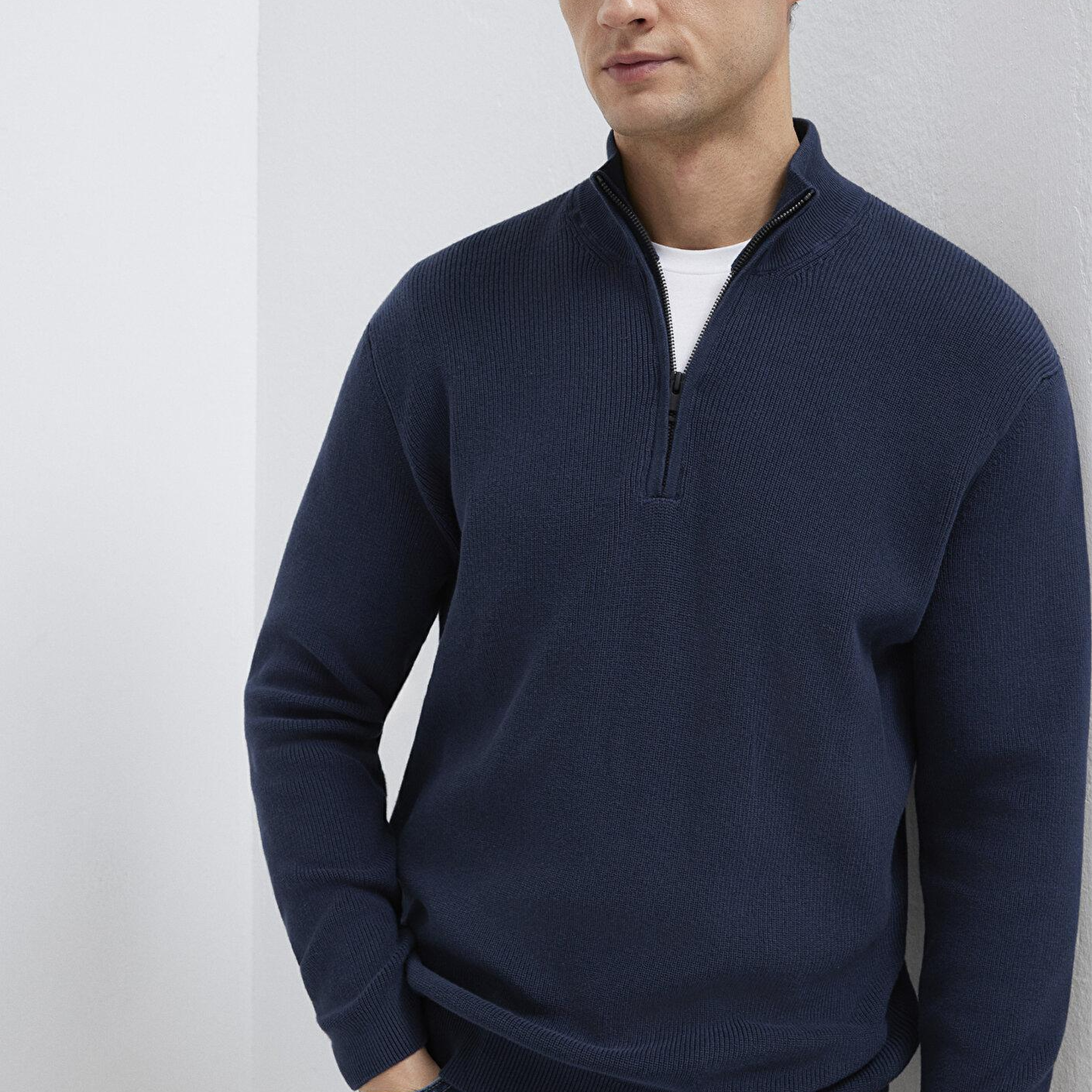 Mavi Yarı Fermuarlı Lacivert Kazak Regular Fit / Normal Kesim 0710396-70490