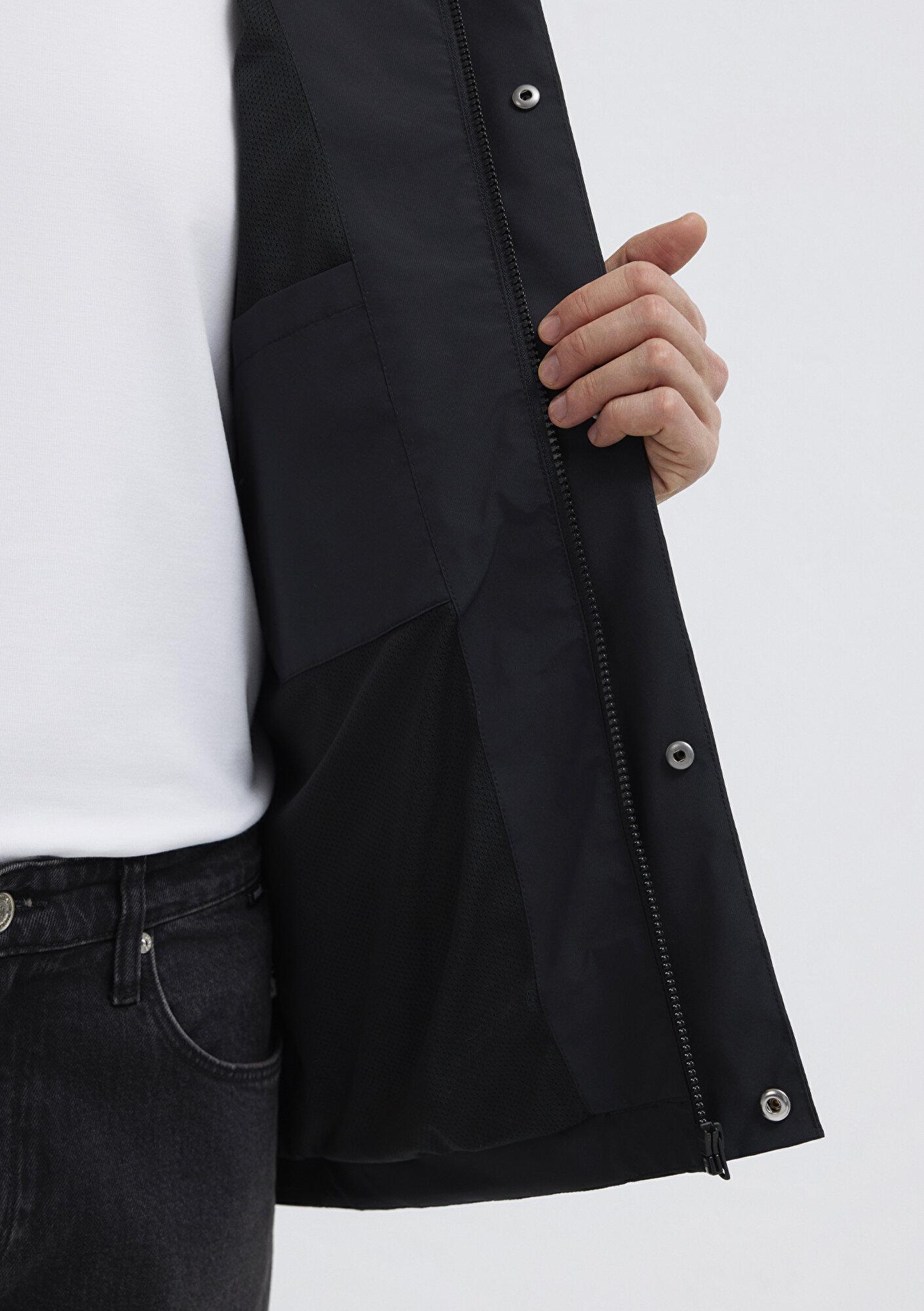 Mavi Kapüşonlu Siyah Ceket Loose Fit / Bol Rahat Kesim 0110757-71379