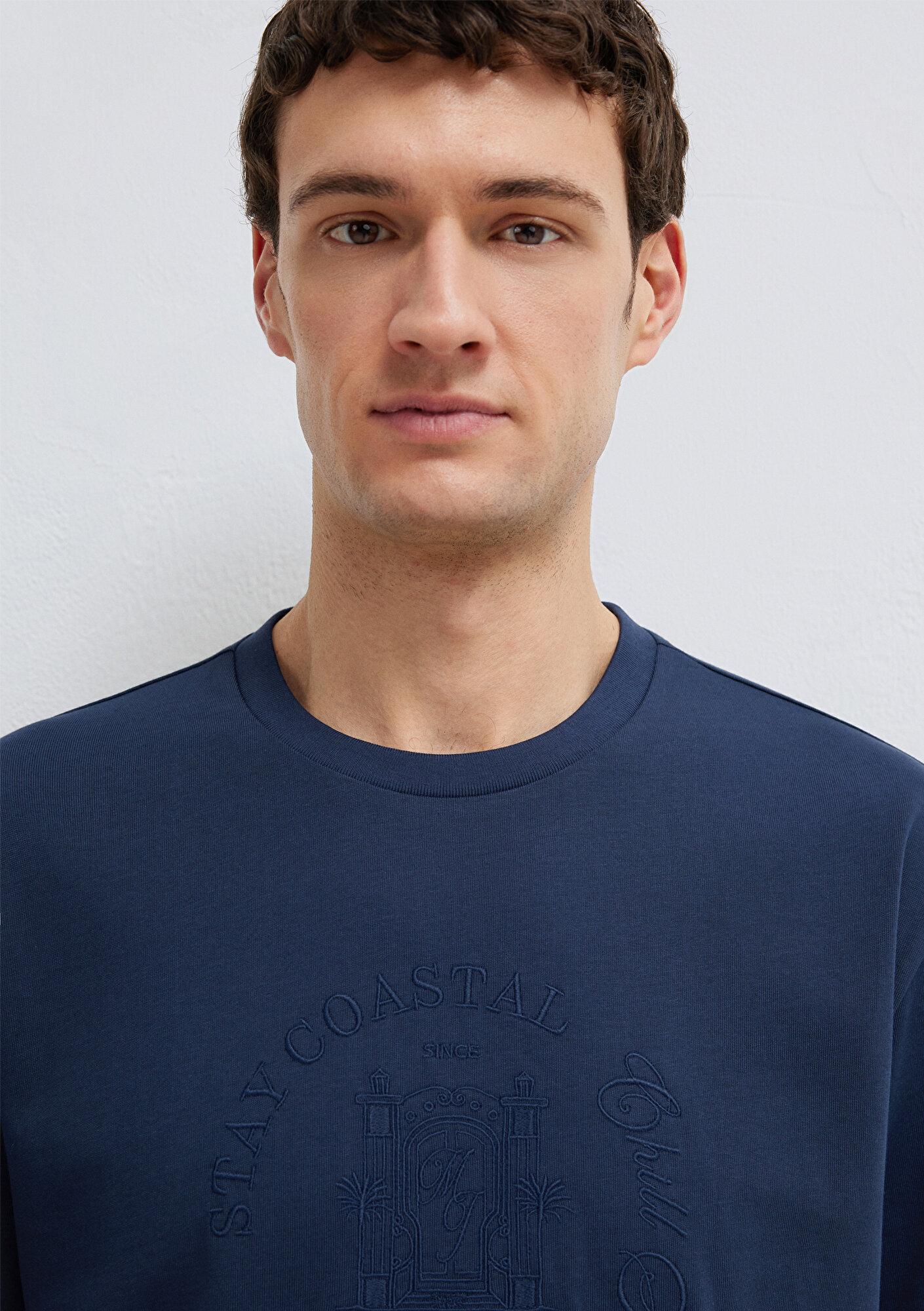 Mavi Baskılı Lacivert Tişört Loose Fit / Bol Rahat Kesim 0613156-70490