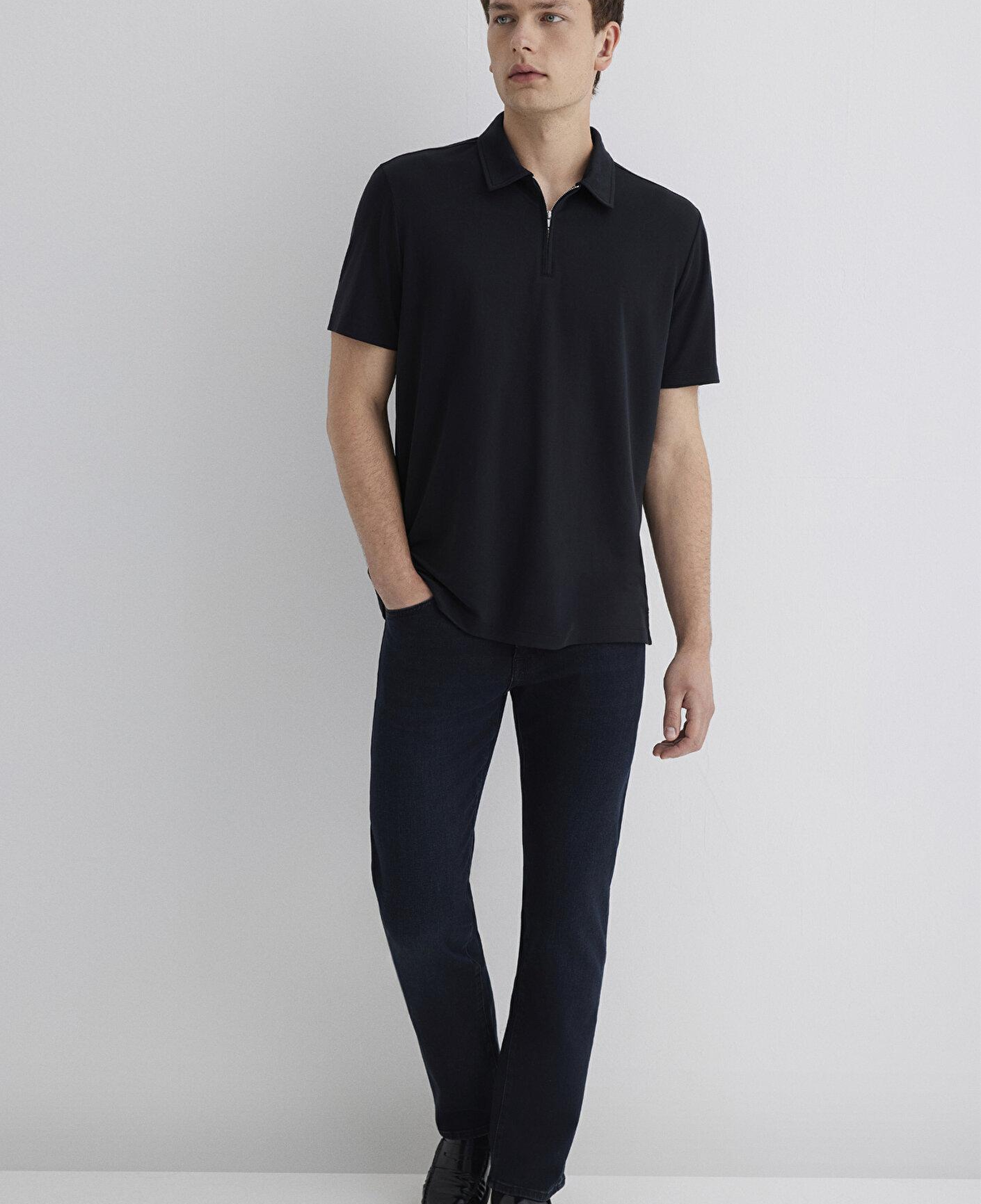 Mavi Soft-Premium Siyah (TENCEL™) Modal Karışımlı Yarı Fermuarlı Polo Tişört Regular Fit / Normal Kesim 0613007-900