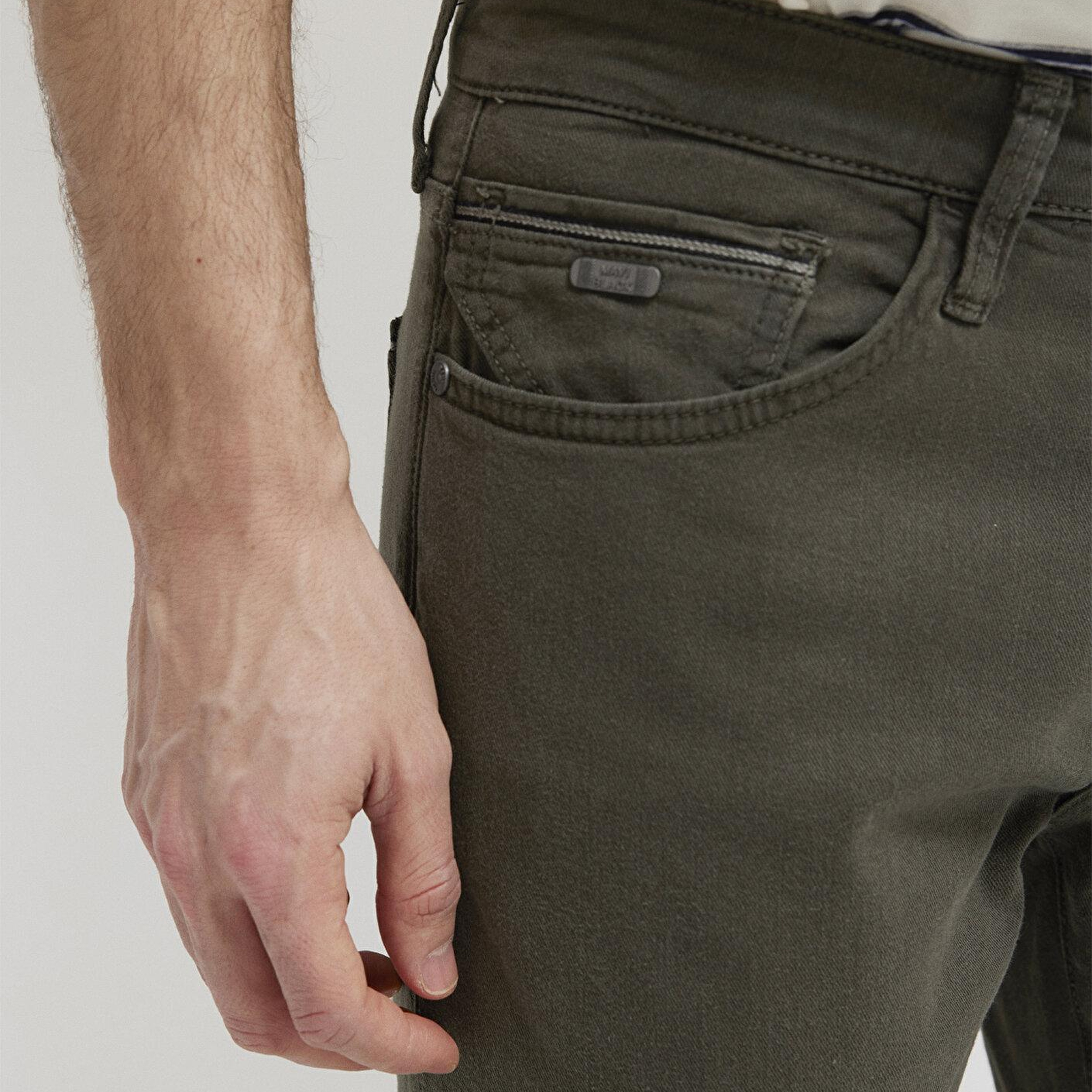 Mavi Jake Mavi Black Koyu Yeşil Gabardin Pantolon 0042290685