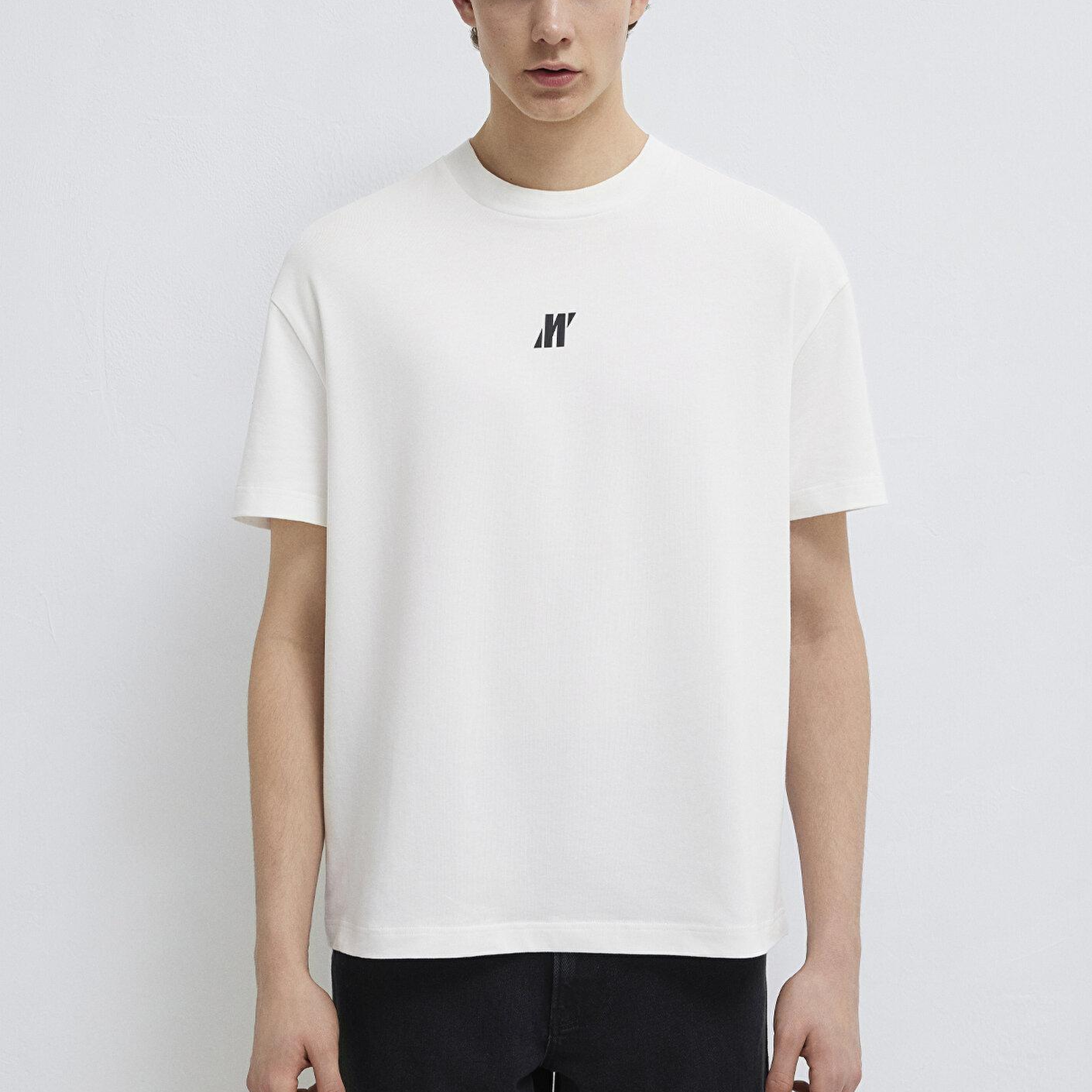 Mavi Mavi Pro Logo Ekru Tişört Loose Fit / Bol Rahat Kesim 0612745-70057