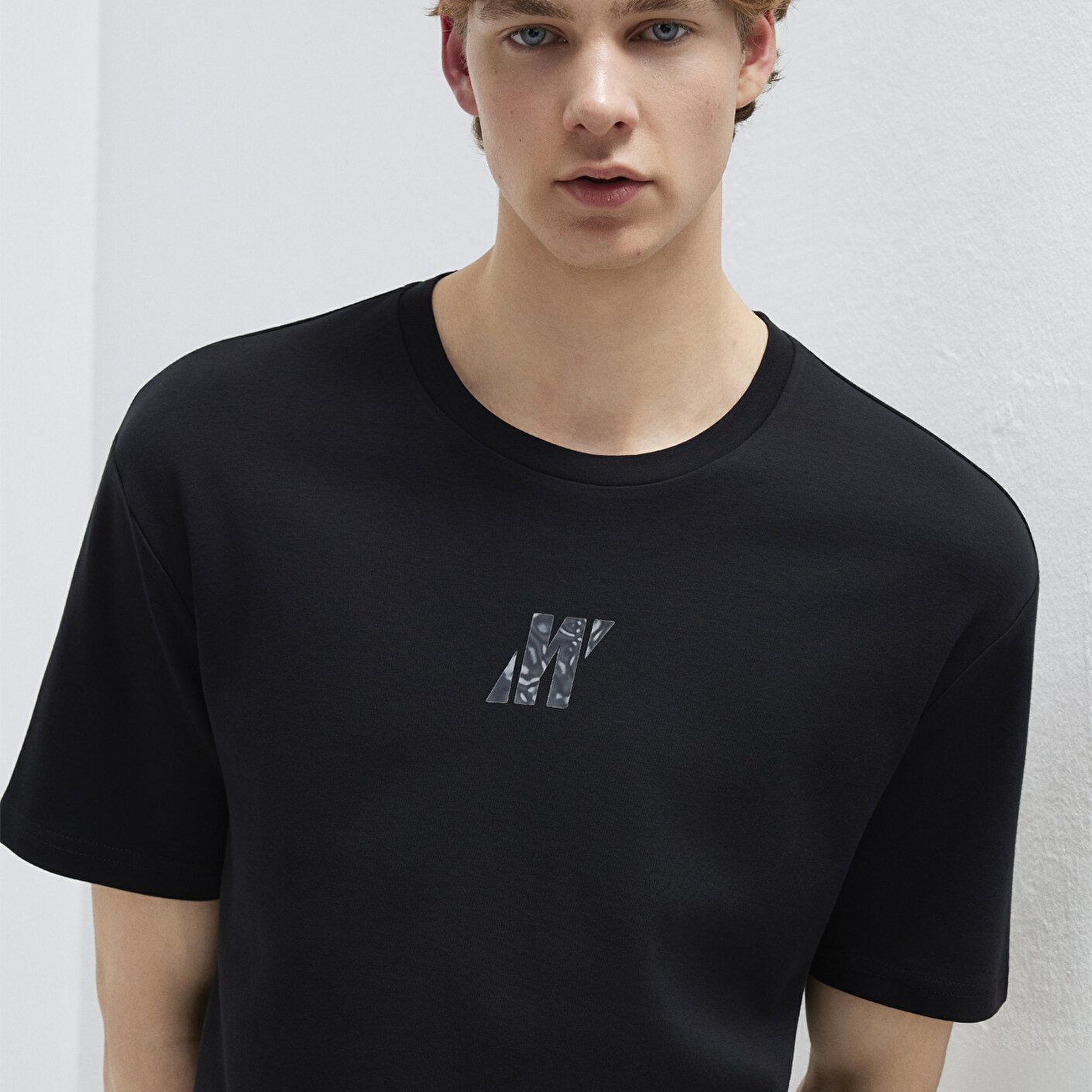 Mavi Mavi Pro Logo Baskılı Siyah Tişört Loose Fit / Bol Rahat Kesim 0612189-900
