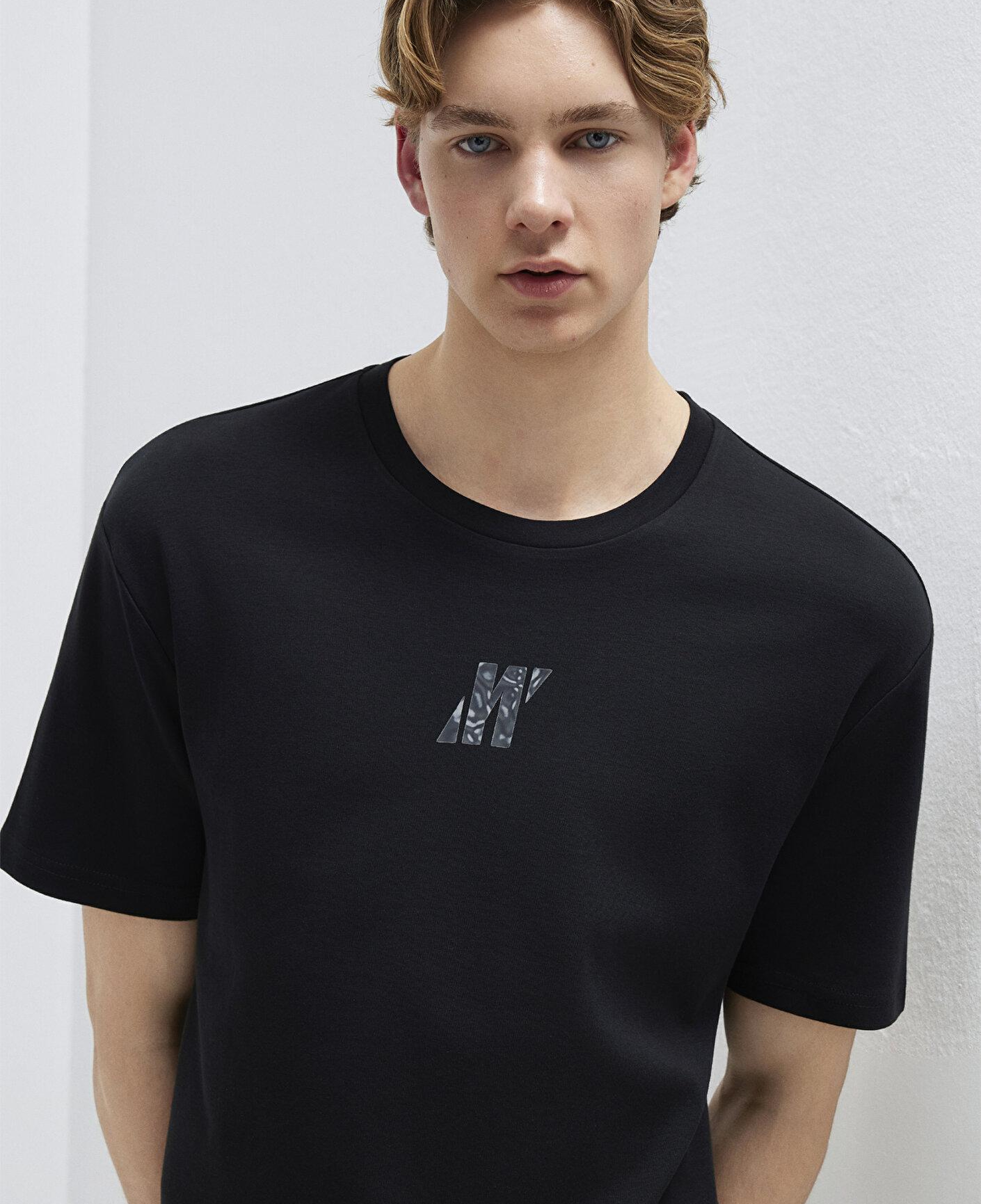 Mavi Mavi Pro Logo Baskılı Siyah Tişört Loose Fit / Bol Rahat Kesim 0612189-900