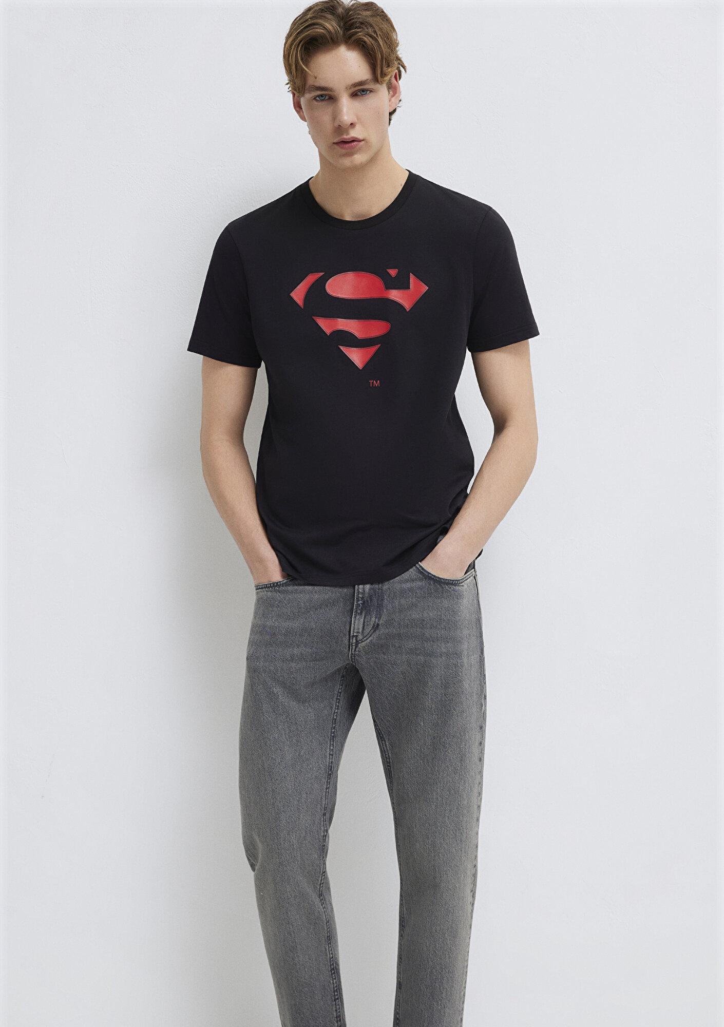 Mavi Superman Baskılı Siyah Tişört Slim Fit / Dar Kesim 066875-900