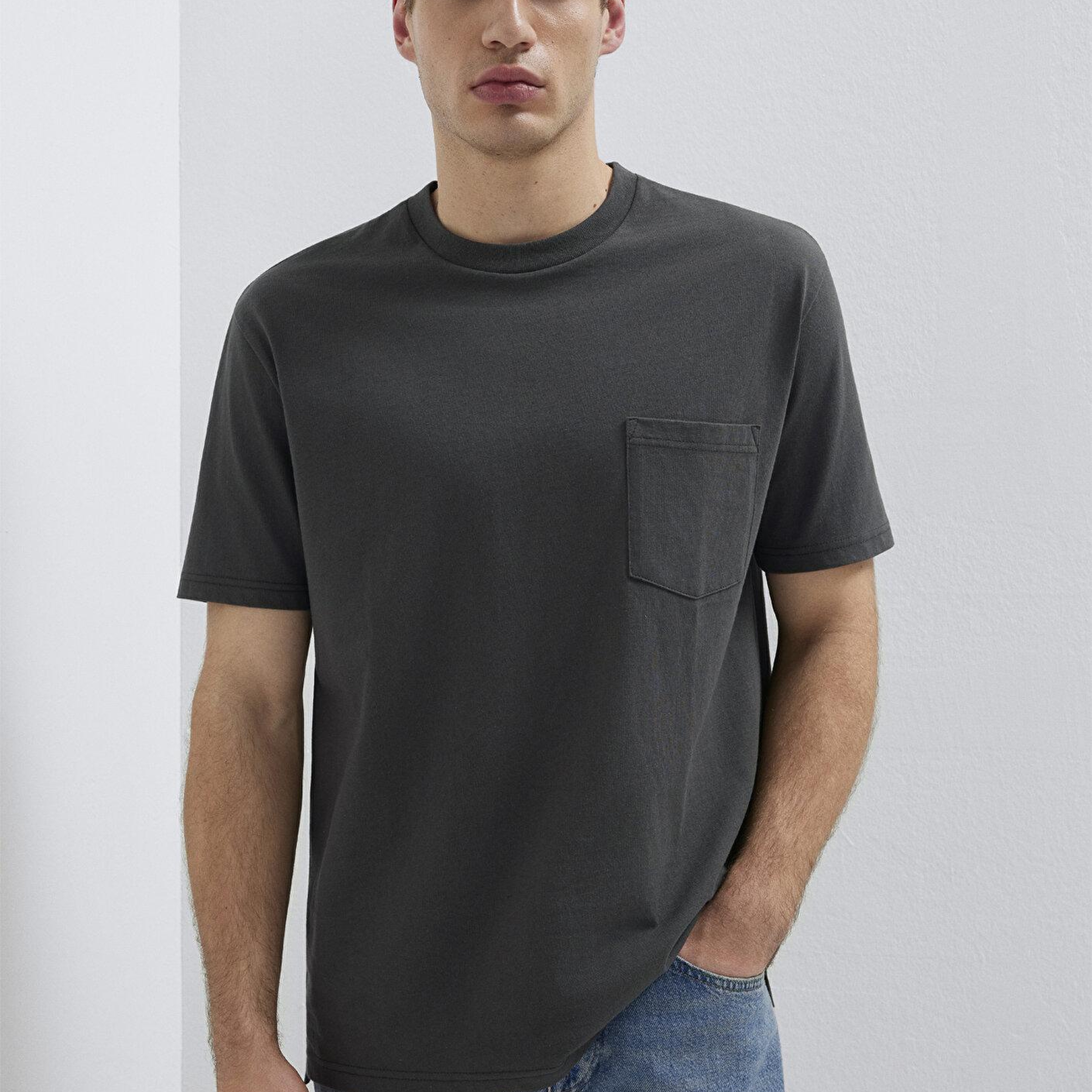 Mavi Cep Detaylı Yeşil Basic Tişört Loose Fit / Bol Rahat Kesim 066248-71553
