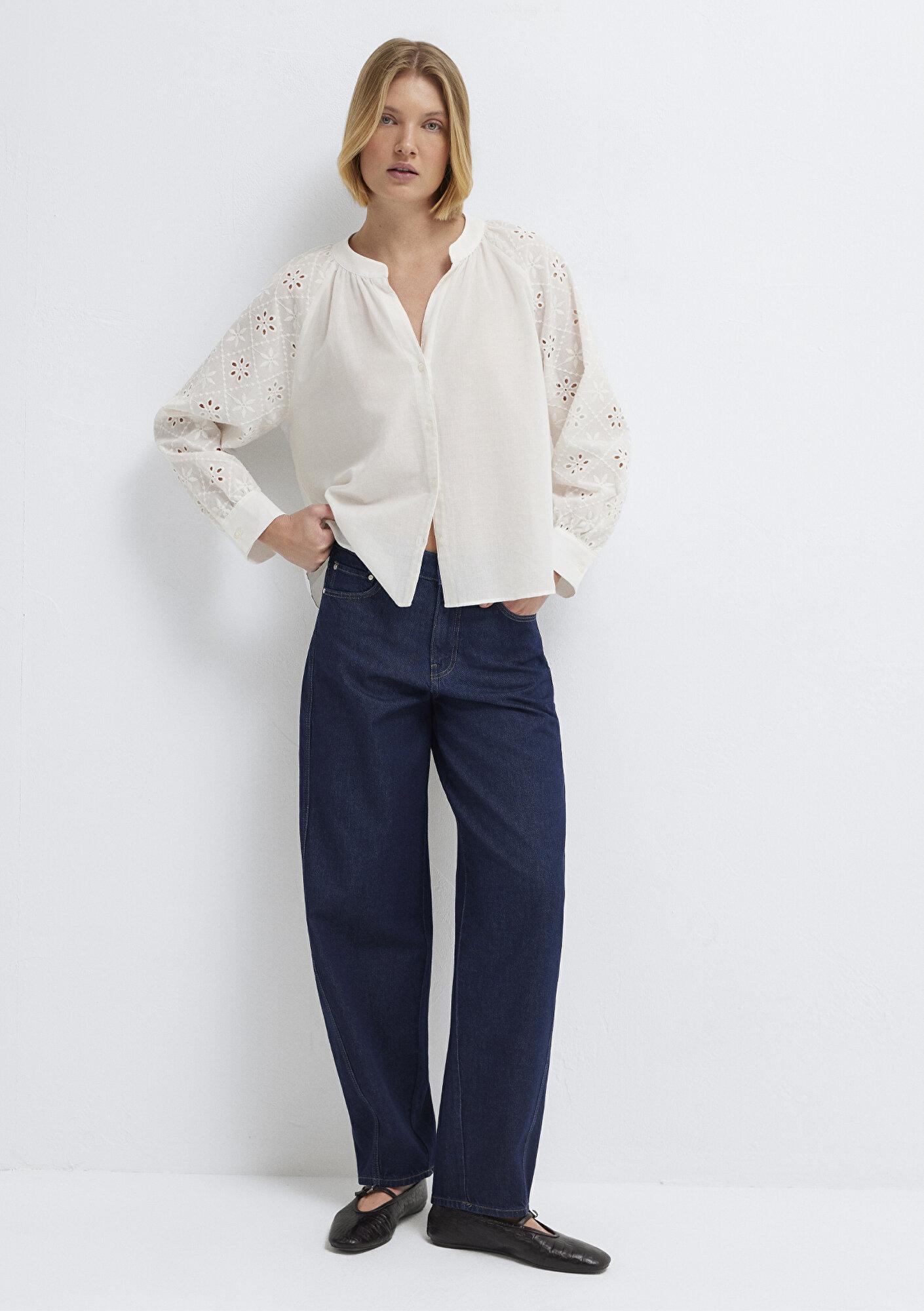 Mavi Dantel Detaylı Beyaz Gömlek Loose Fit / Bol Rahat Kesim 1211346-620