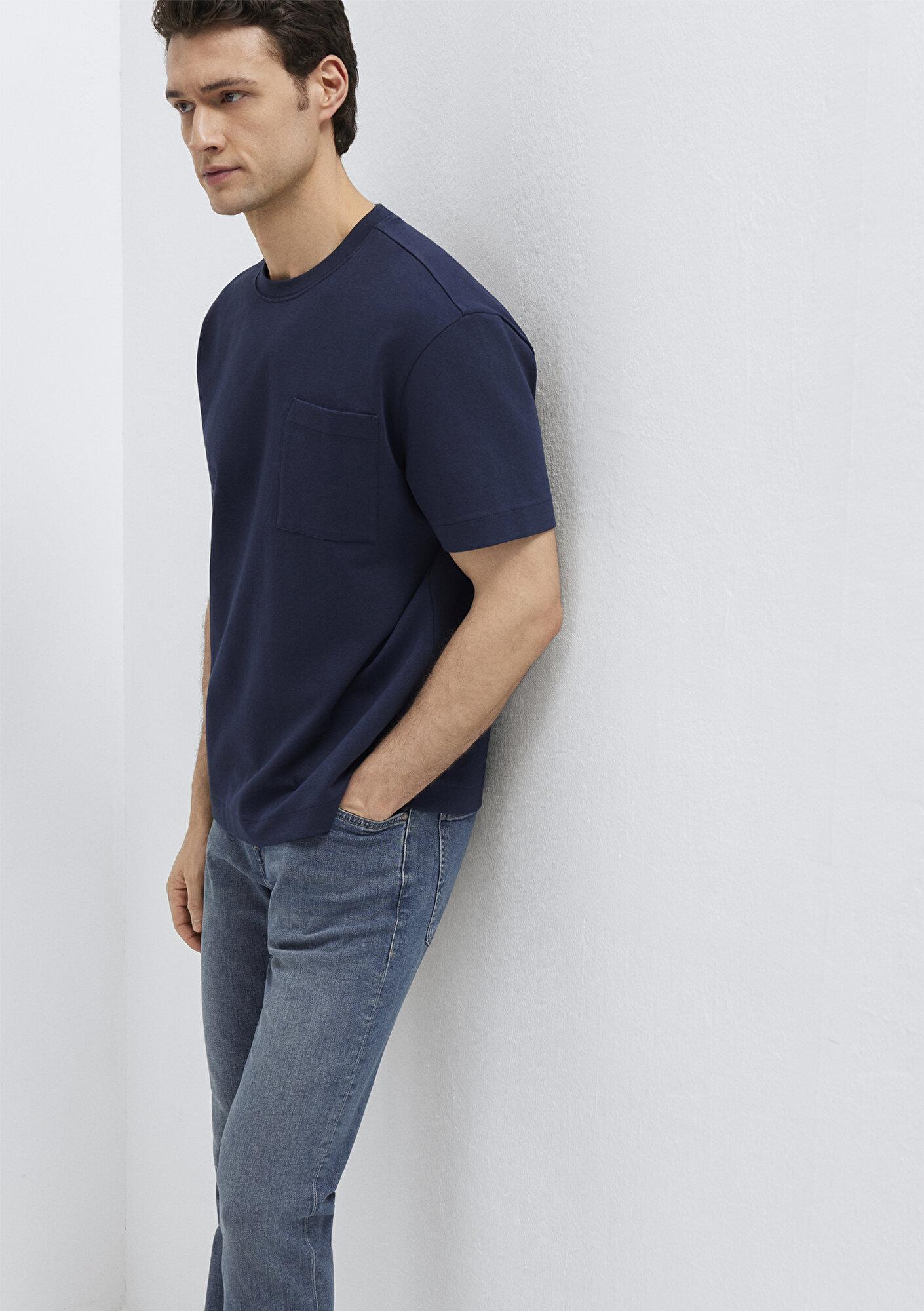 Mavi Cepli Lacivert Basic Tişört Loose Fit / Bol Rahat Kesim 0613339-86623