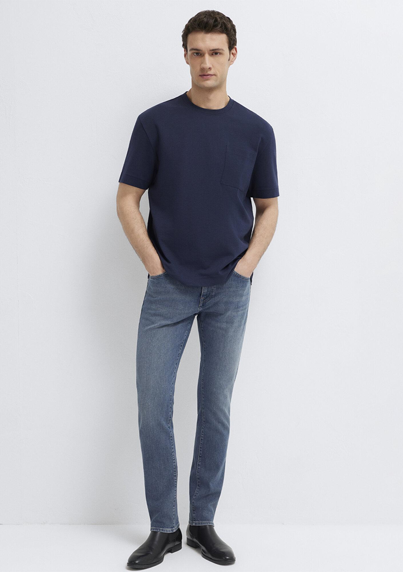 Mavi Cepli Lacivert Basic Tişört Loose Fit / Bol Rahat Kesim 0613339-86623