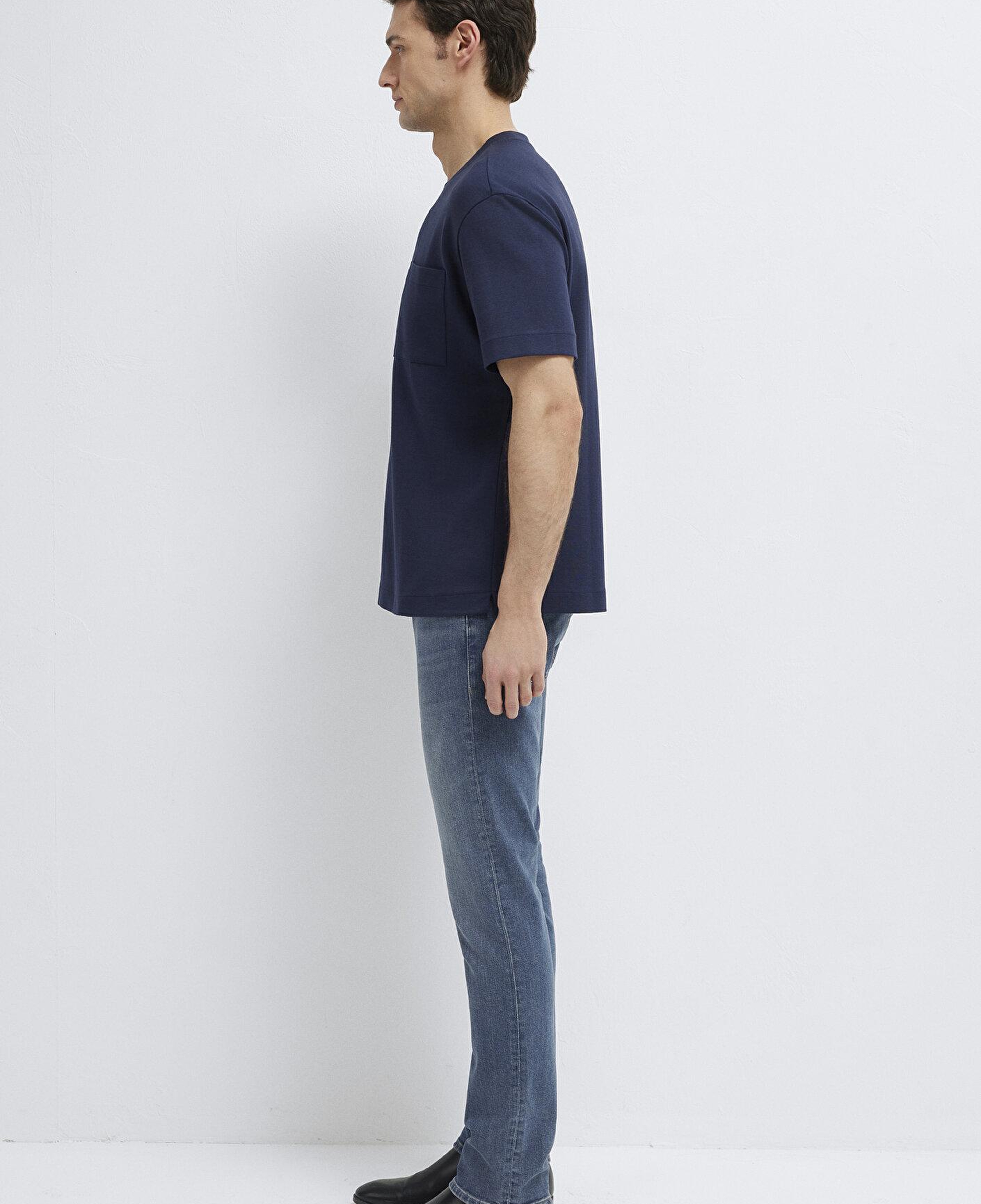 Mavi Cepli Lacivert Basic Tişört Loose Fit / Bol Rahat Kesim 0613339-86623