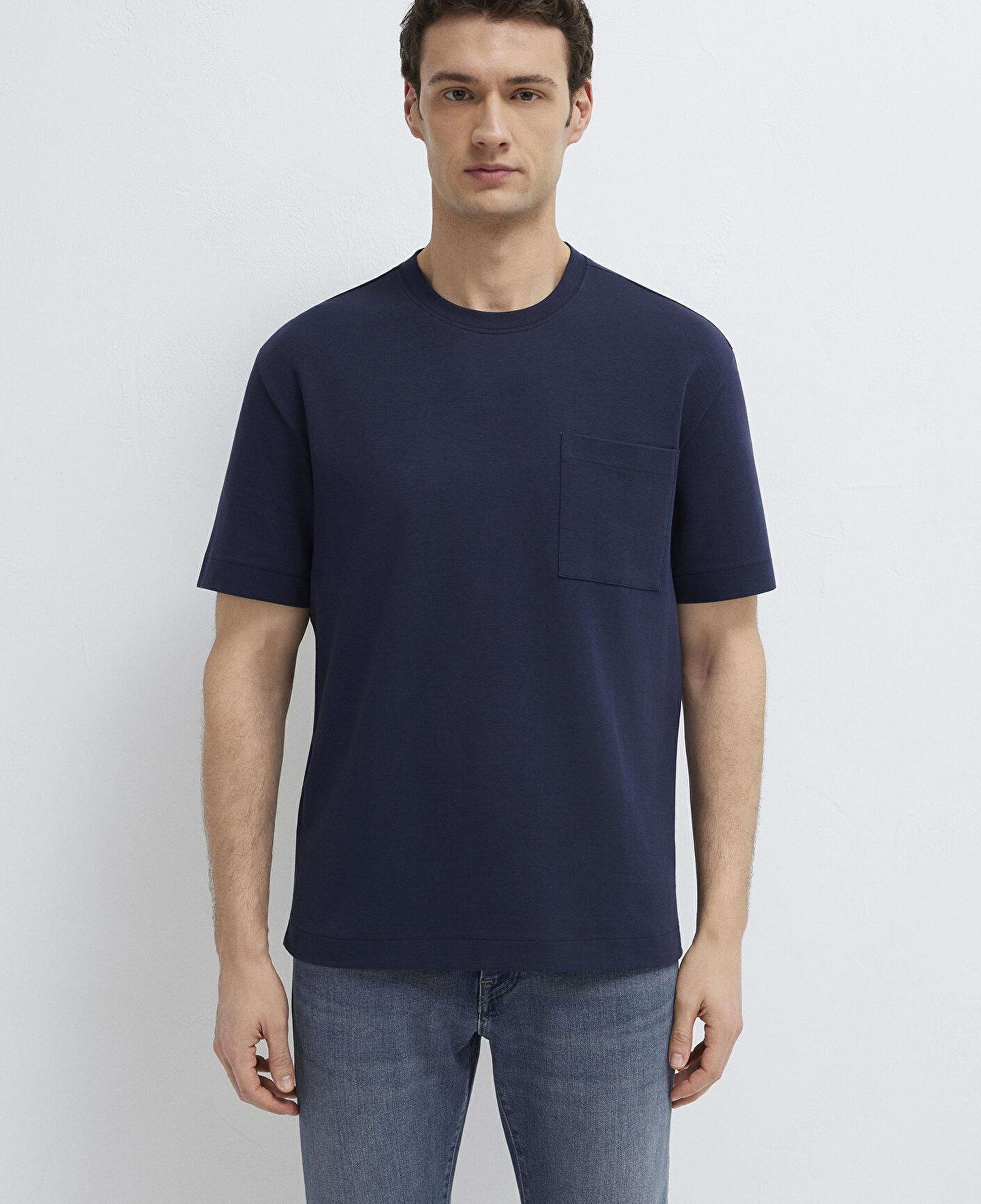 Mavi Cepli Lacivert Basic Tişört Loose Fit / Bol Rahat Kesim 0613339-86623