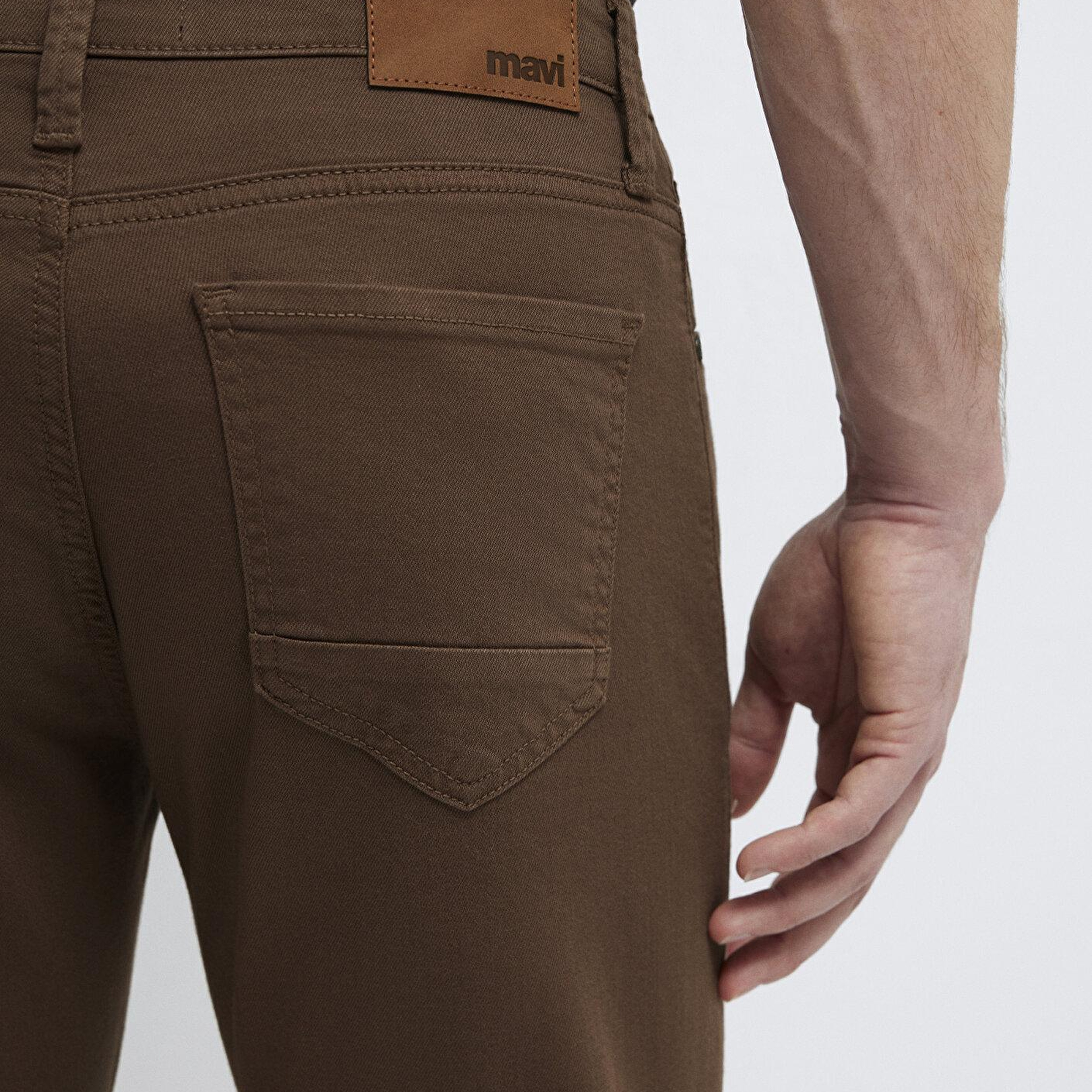 Mavi Martin Kahverengi Gabardin Pantolon 0037890680