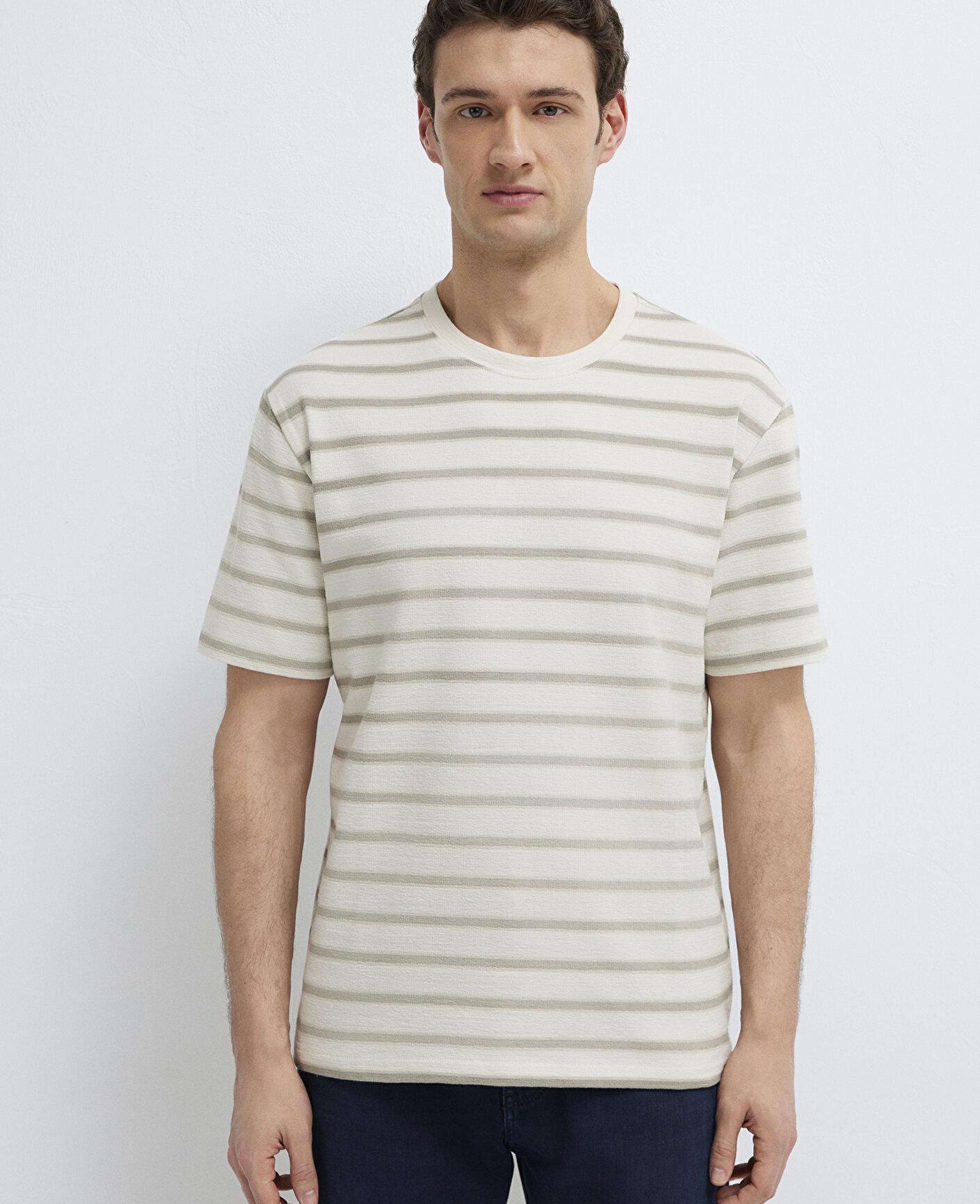 Mavi Çizgili Bej Tişört Loose Fit / Bol Rahat Kesim 0613343-70352