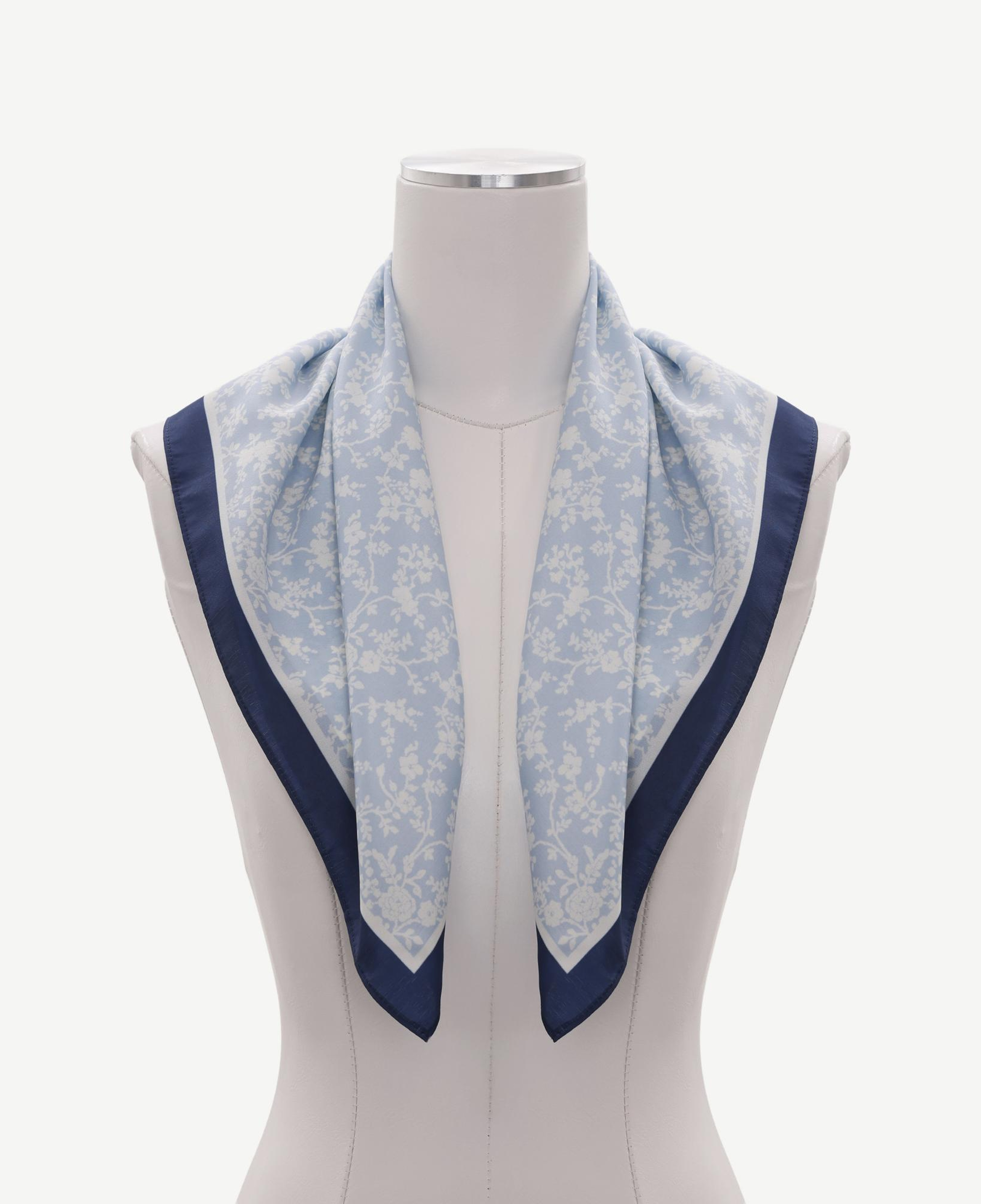 YARGICI Çiçek Desenli Fular