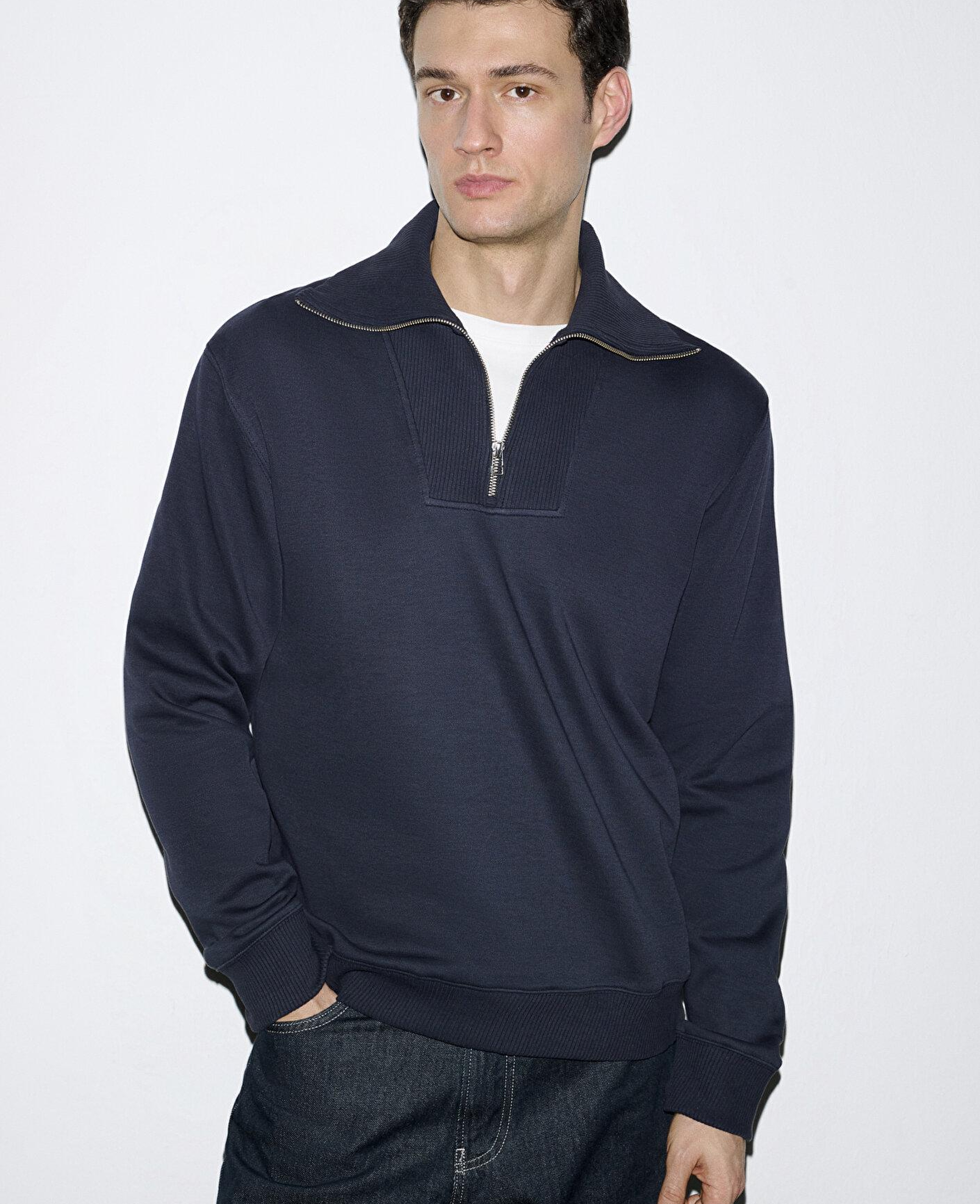 Mavi Yarı Fermuarlı Lacivert Sweatshirt 0S10539-83699