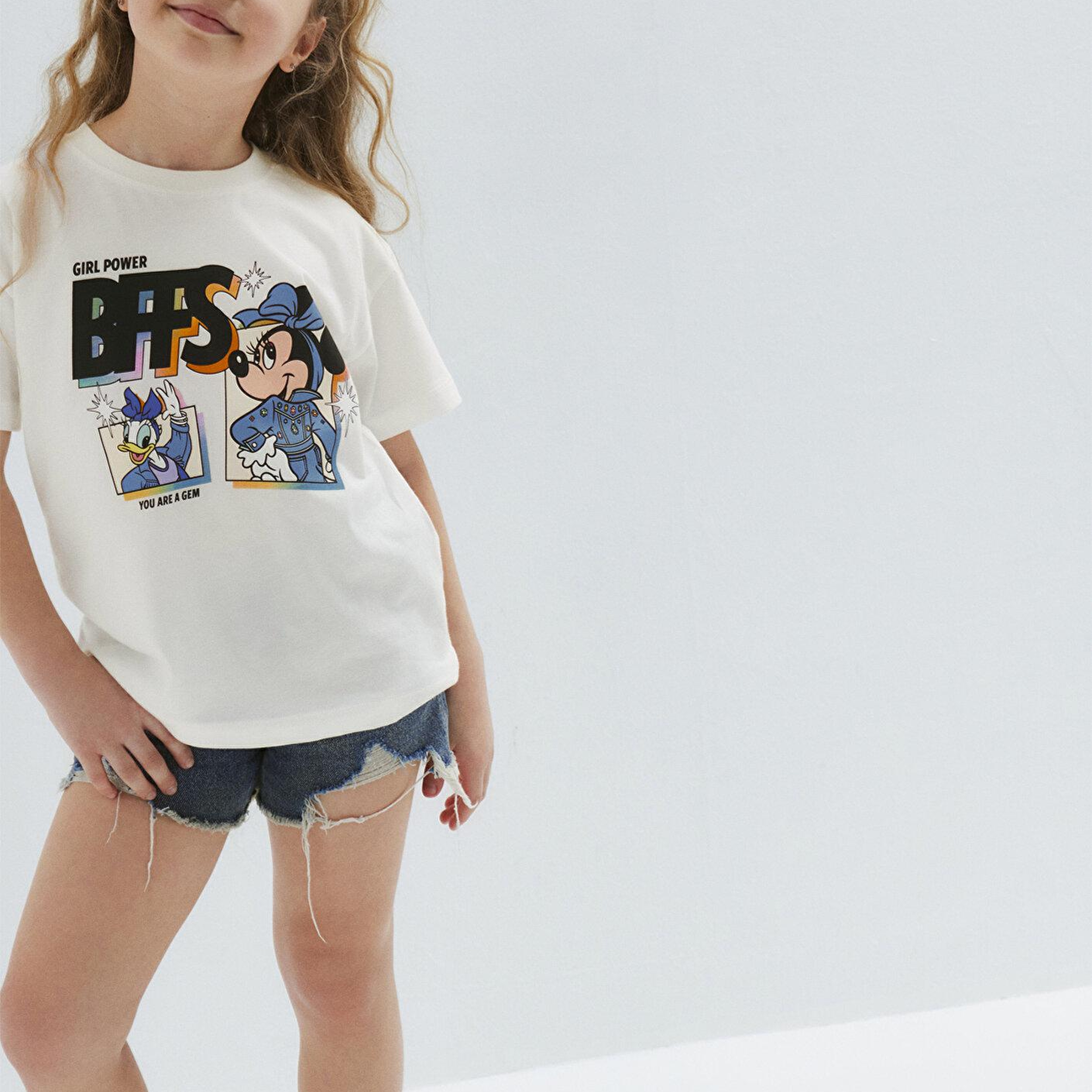 Mavi Mickey Mouse Baskılı Ekru Tişört Loose Fit / Bol Rahat Kesim 7610419-70057