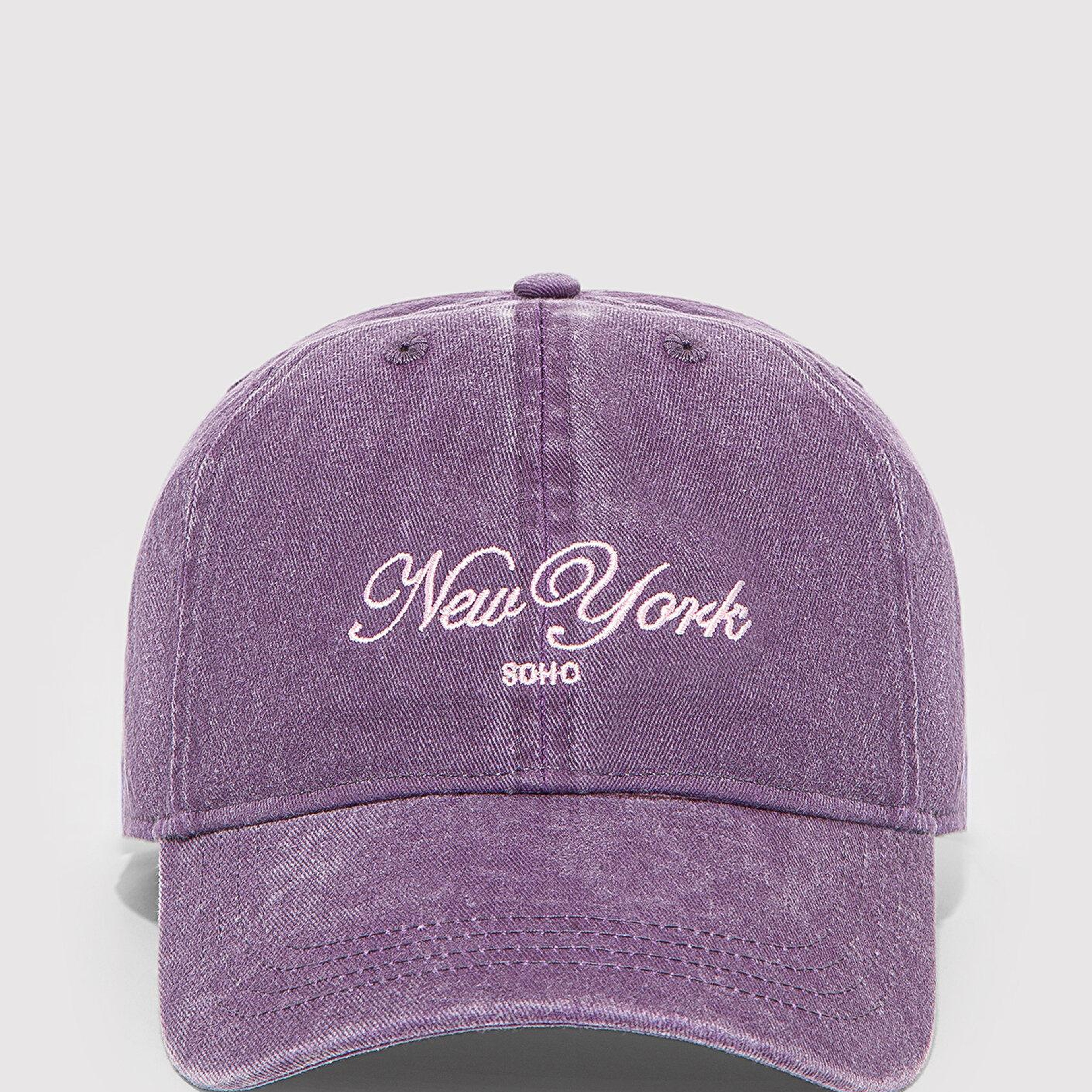 Mavi New York Nakışlı Mor Şapka 1913735-30780
