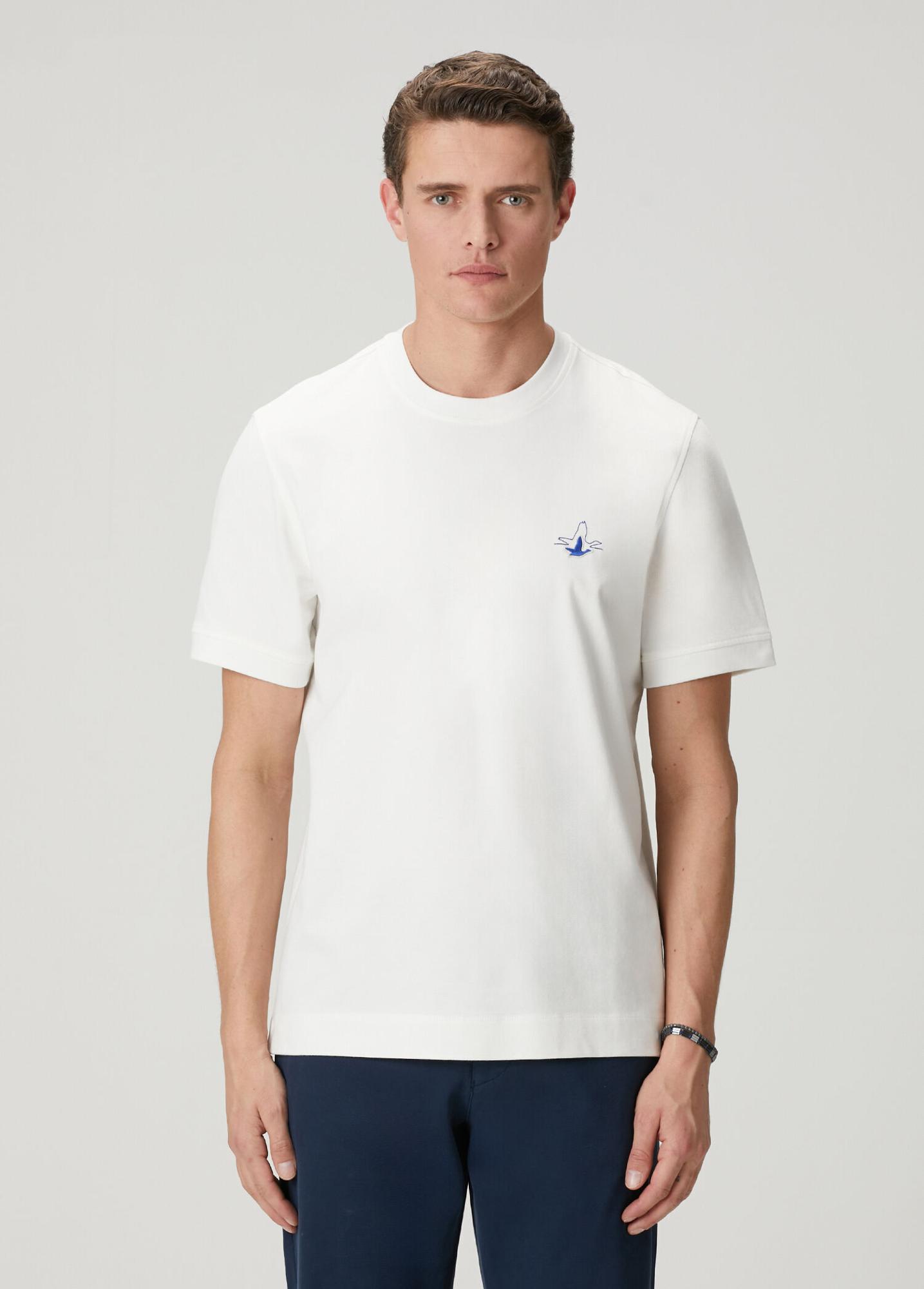 Beymen Club Erkek Kırık Beyaz Relax Fit Lycralı Pike -Tshirt