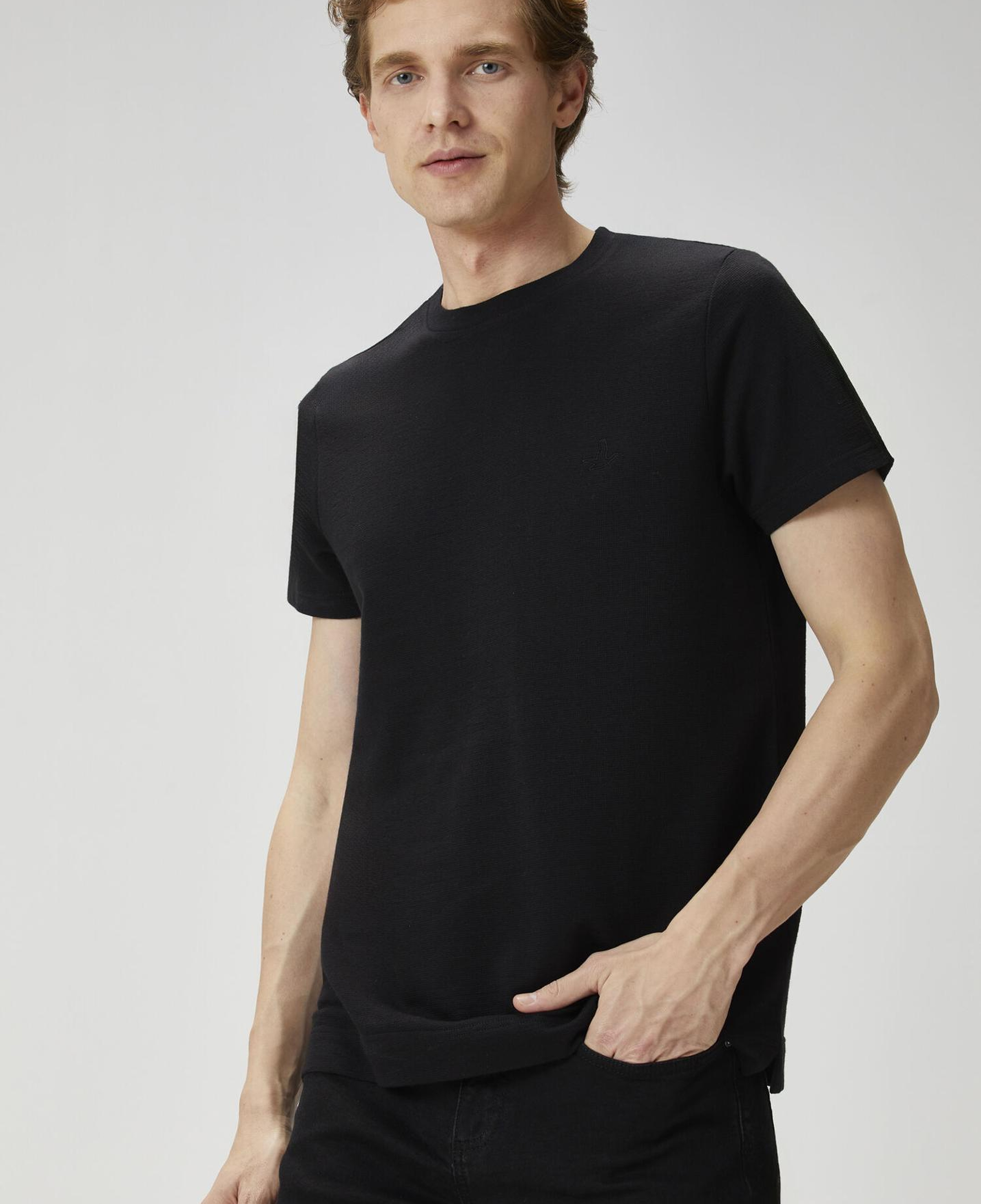Beymen Club Erkek Relax Fit Flam Görünümlü Siyah T-shirt