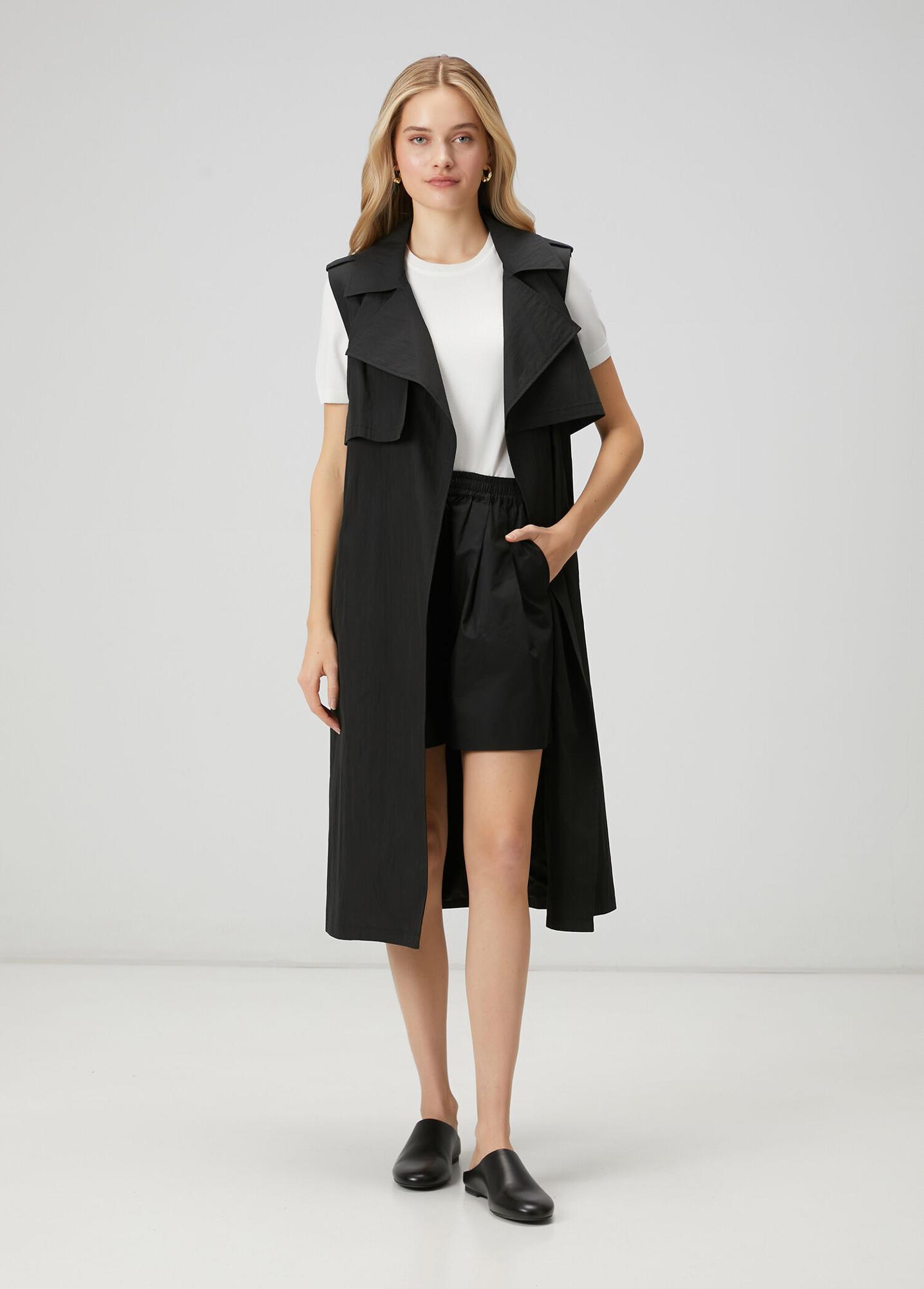 Beymen Club Kadın Siyah Teknik Kumaş Uzun Yelek