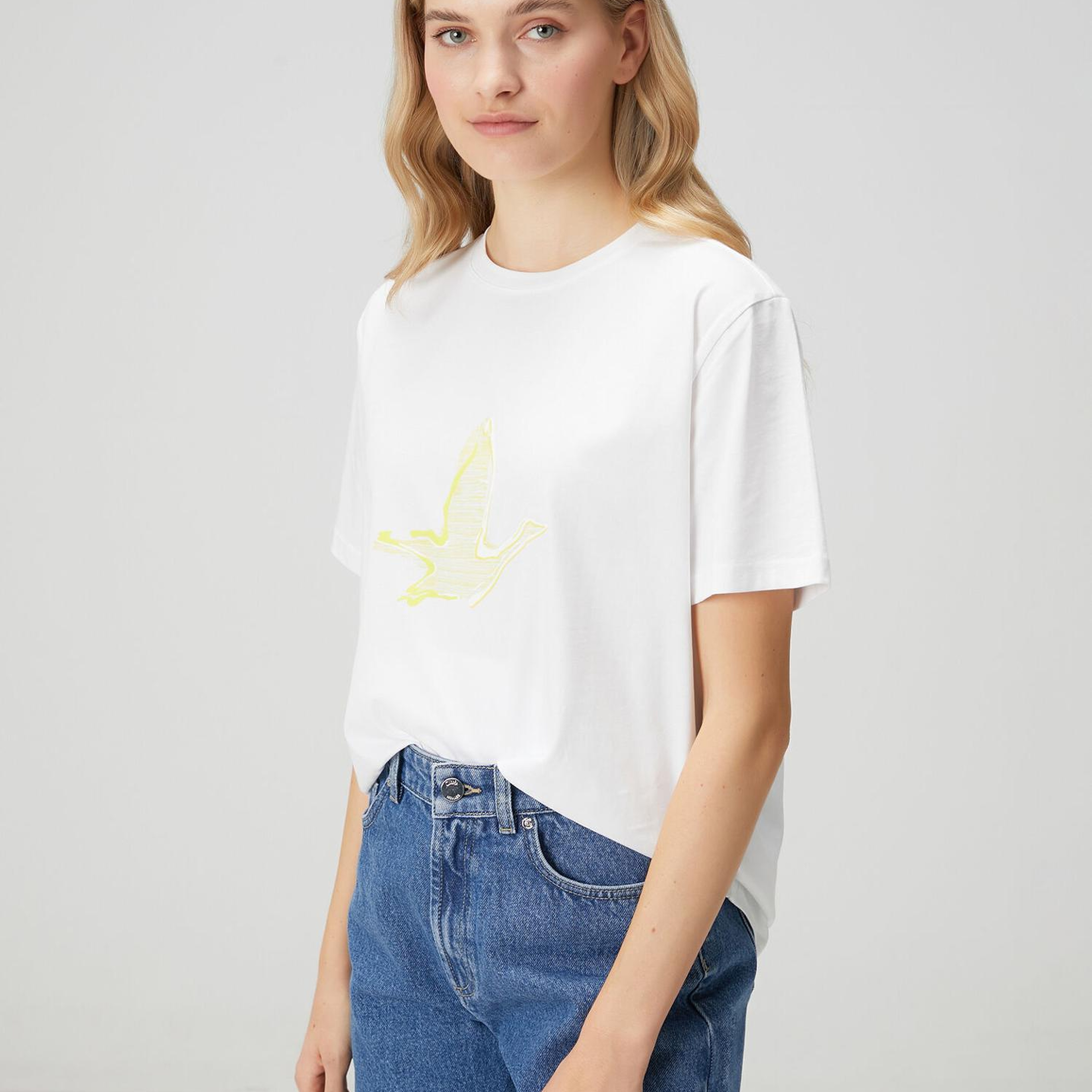Beymen Club Kadın Kırık Beyaz Sarı Logolu T-shirt